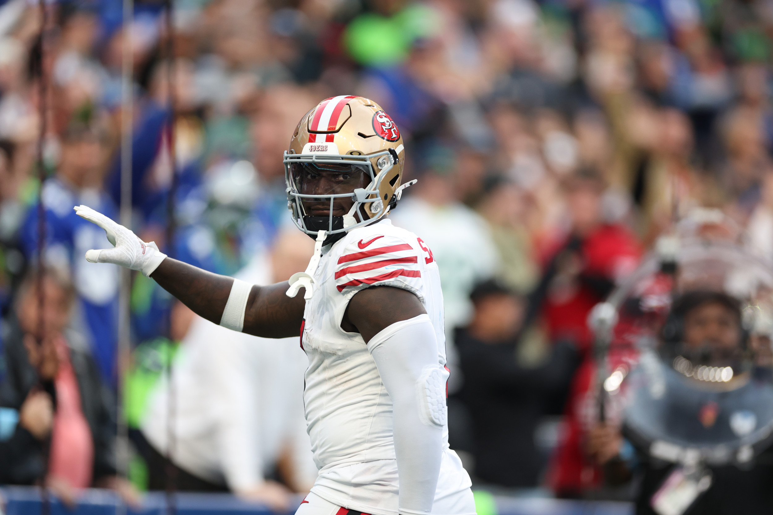 49ers News: Deebo Samuel Ruled Out for Remainder of Matchup Against Chiefs