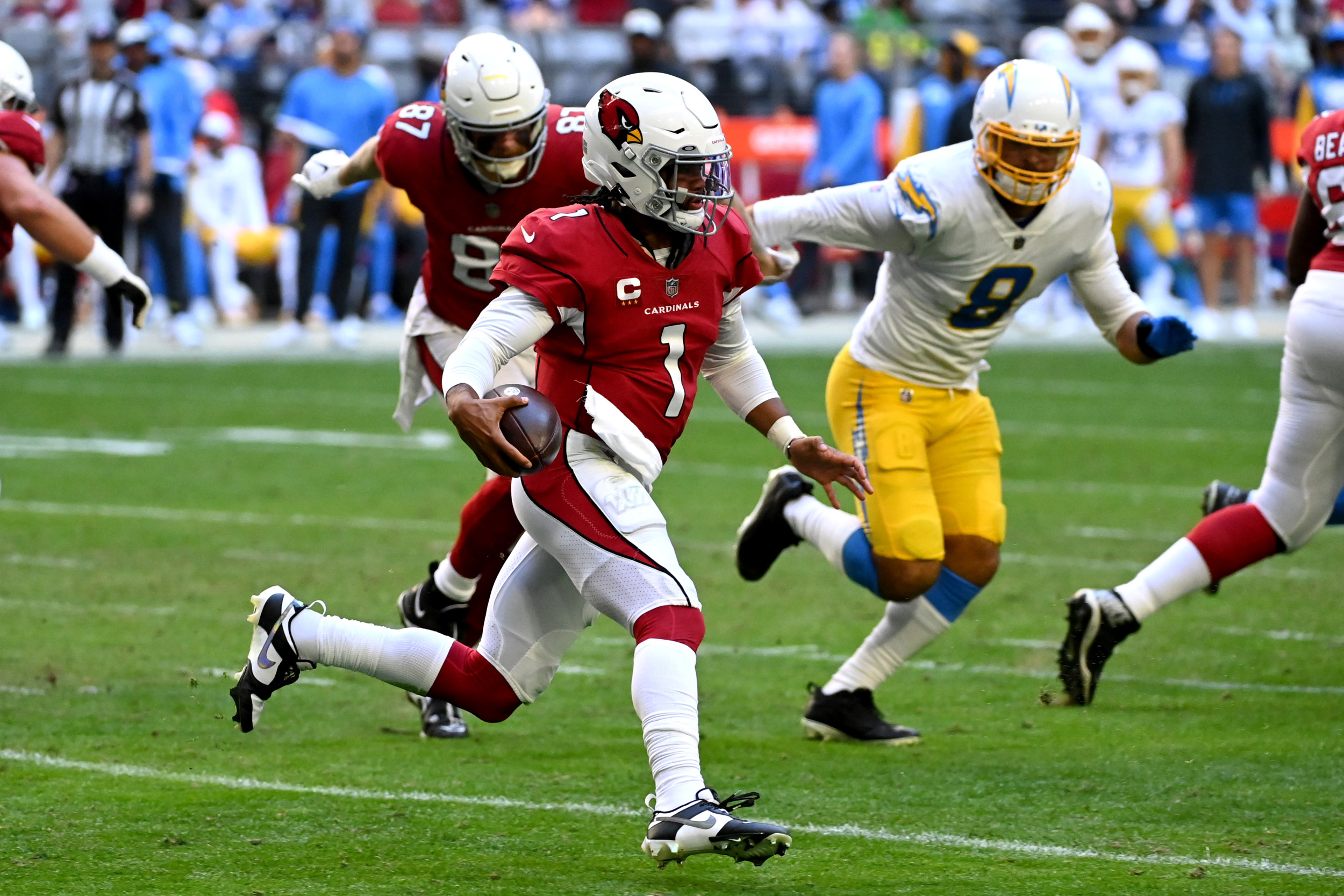 Expert Chargers vs. Cardinals Predictions for Monday Night Football Week 7