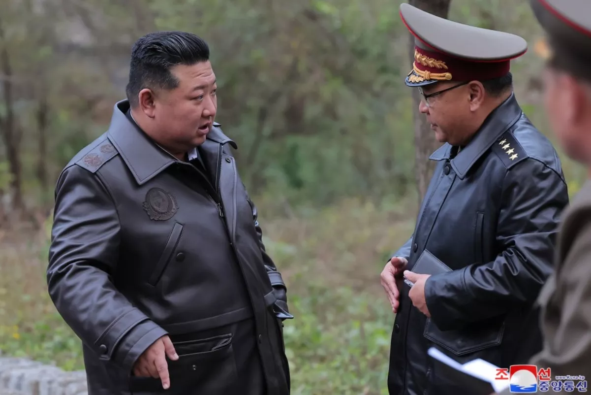 https://d.newsweek.com/en/full/2502142/kim-visits-missile-base.webp