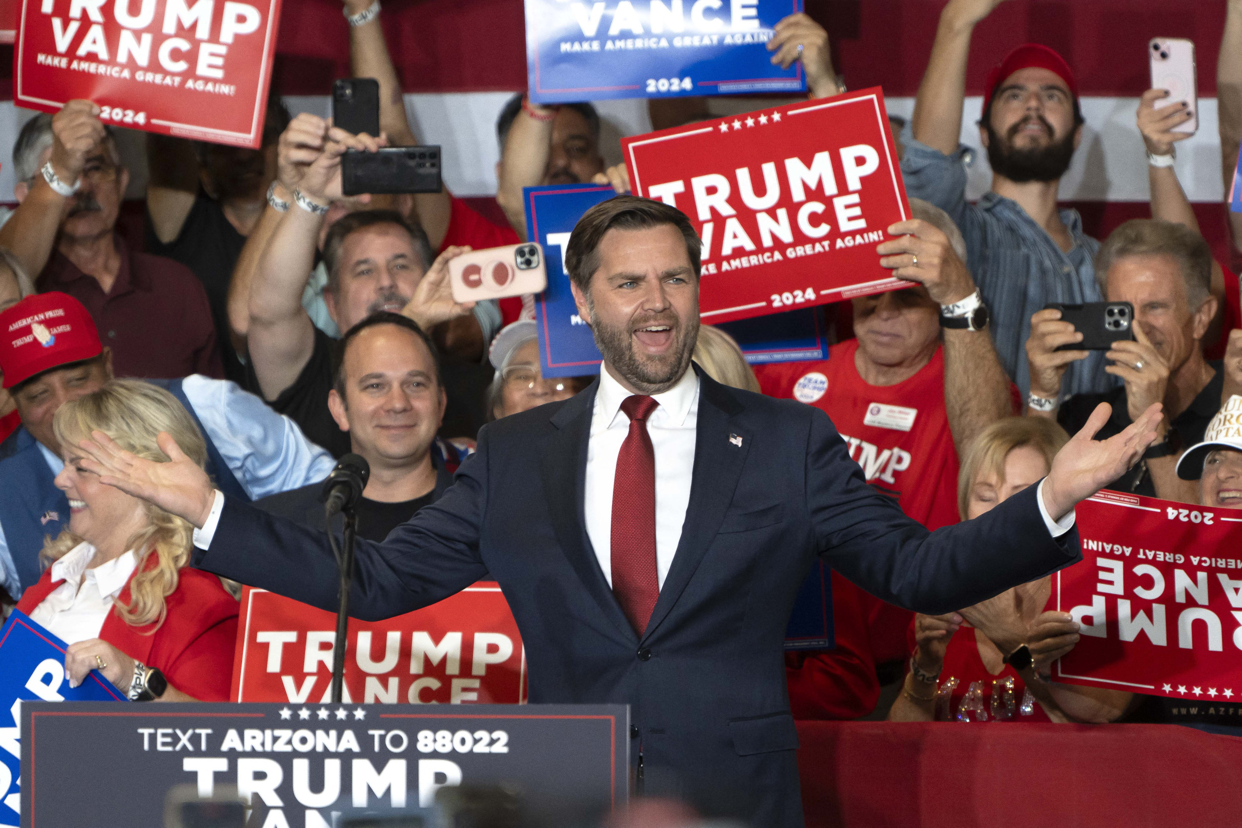  Vance speaks during a campaign rally 