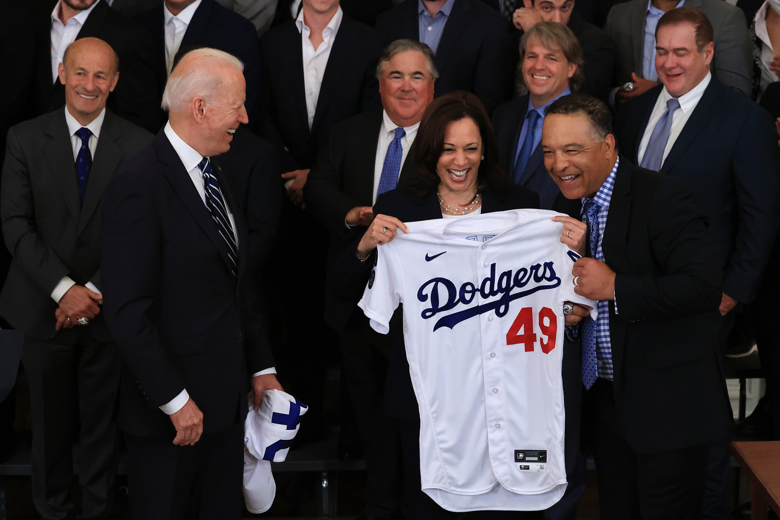 MLB News: Kamala Harris Issues Statement on Fernando Valenzuela’s Death