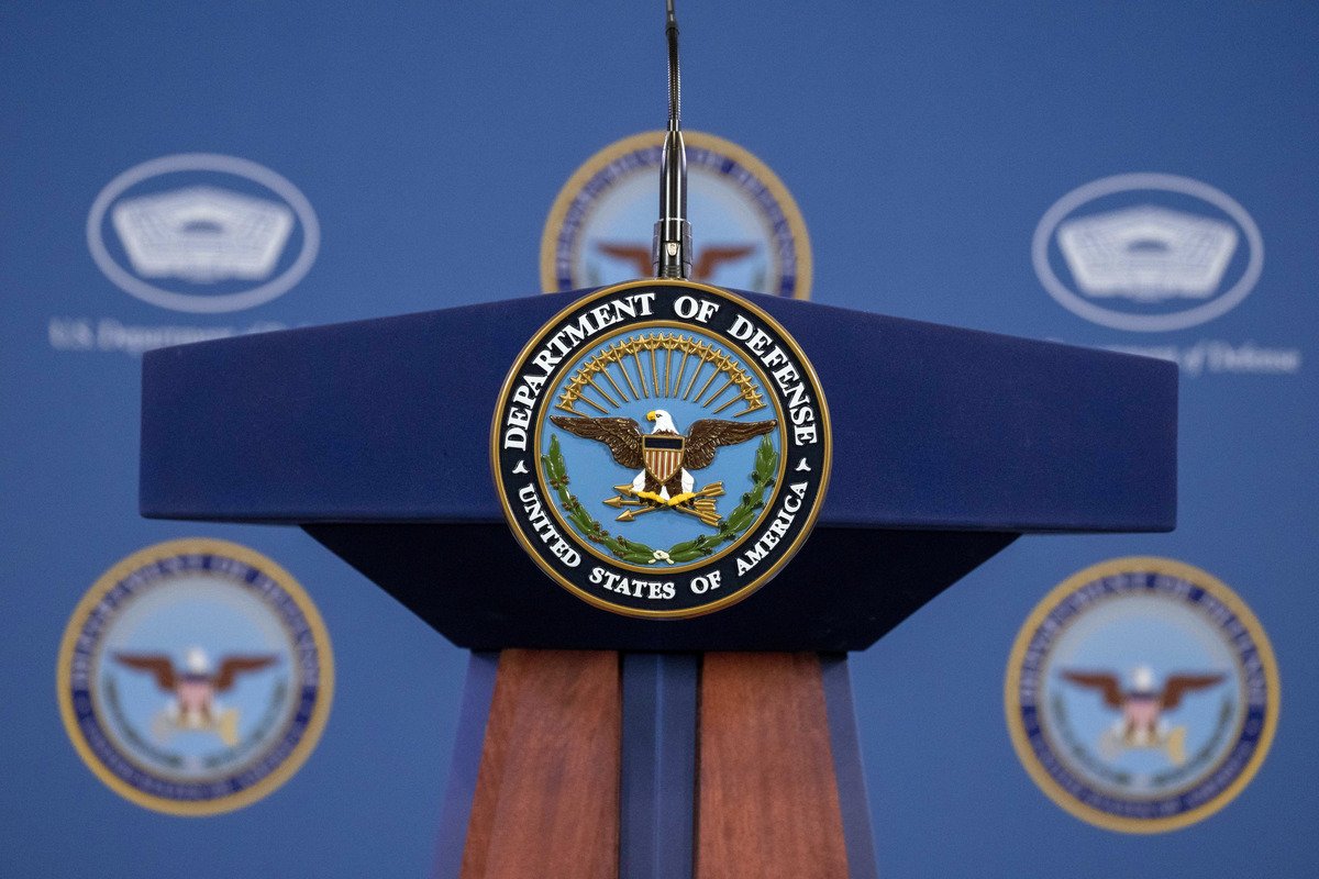 Pentagon podium