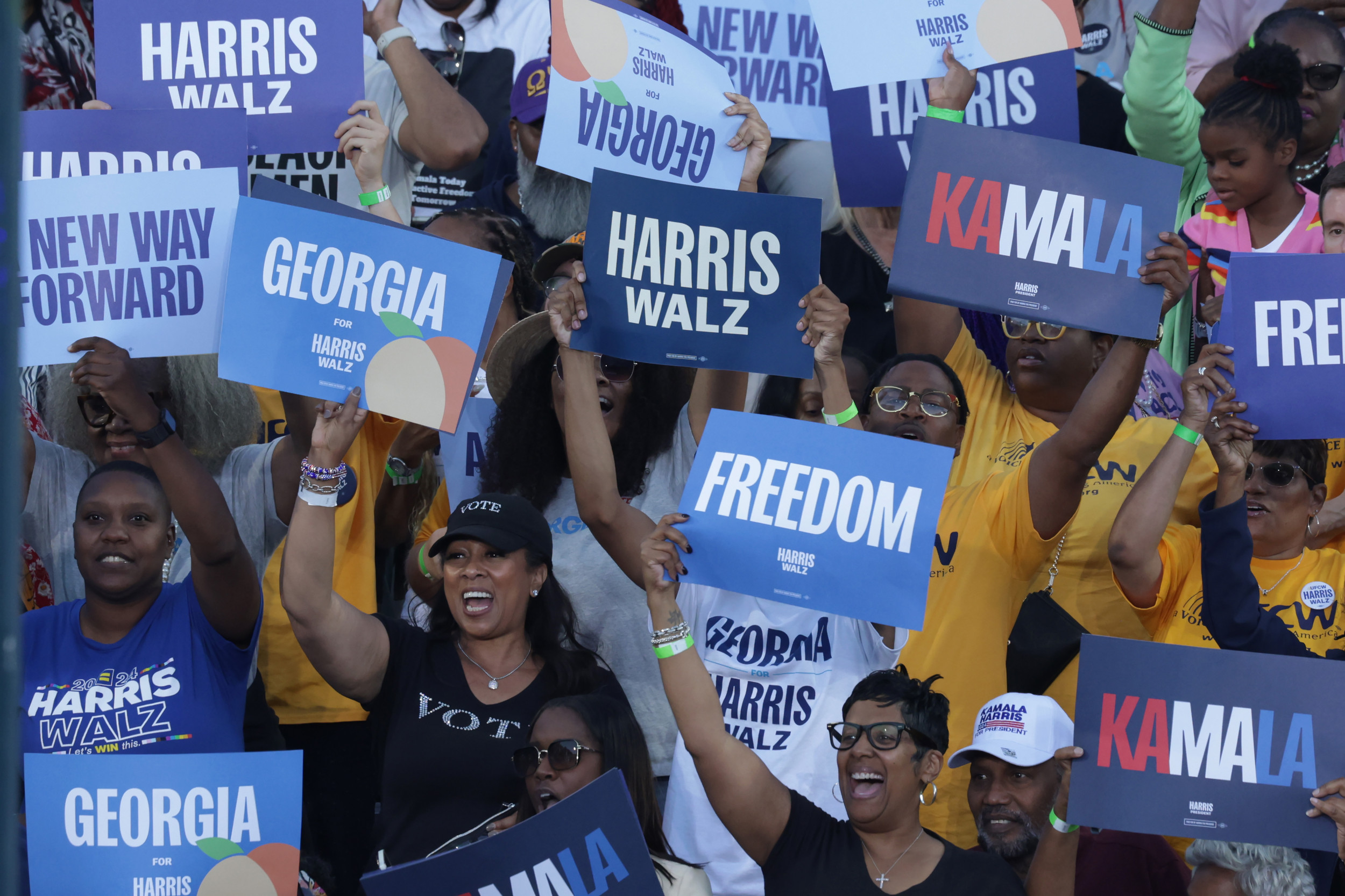 Kamala Harris Draws Record Crowd in Georgia