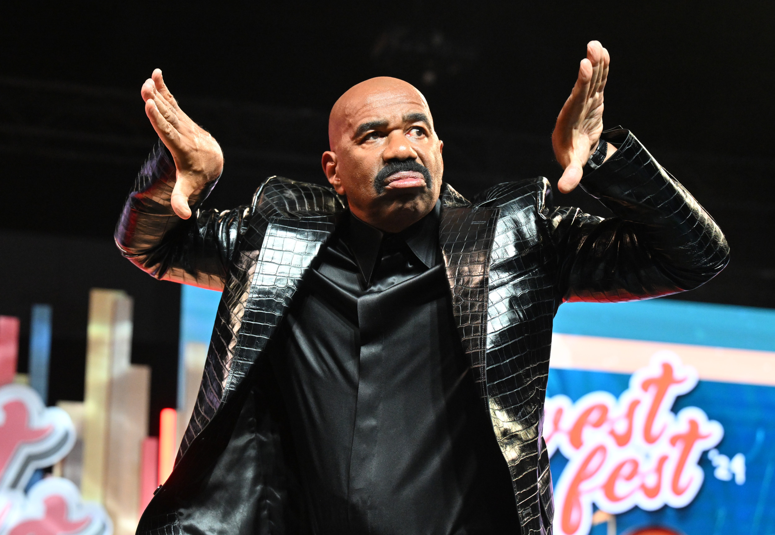 Steve Harvey’s Hilarious Moments on ‘Family Feud’