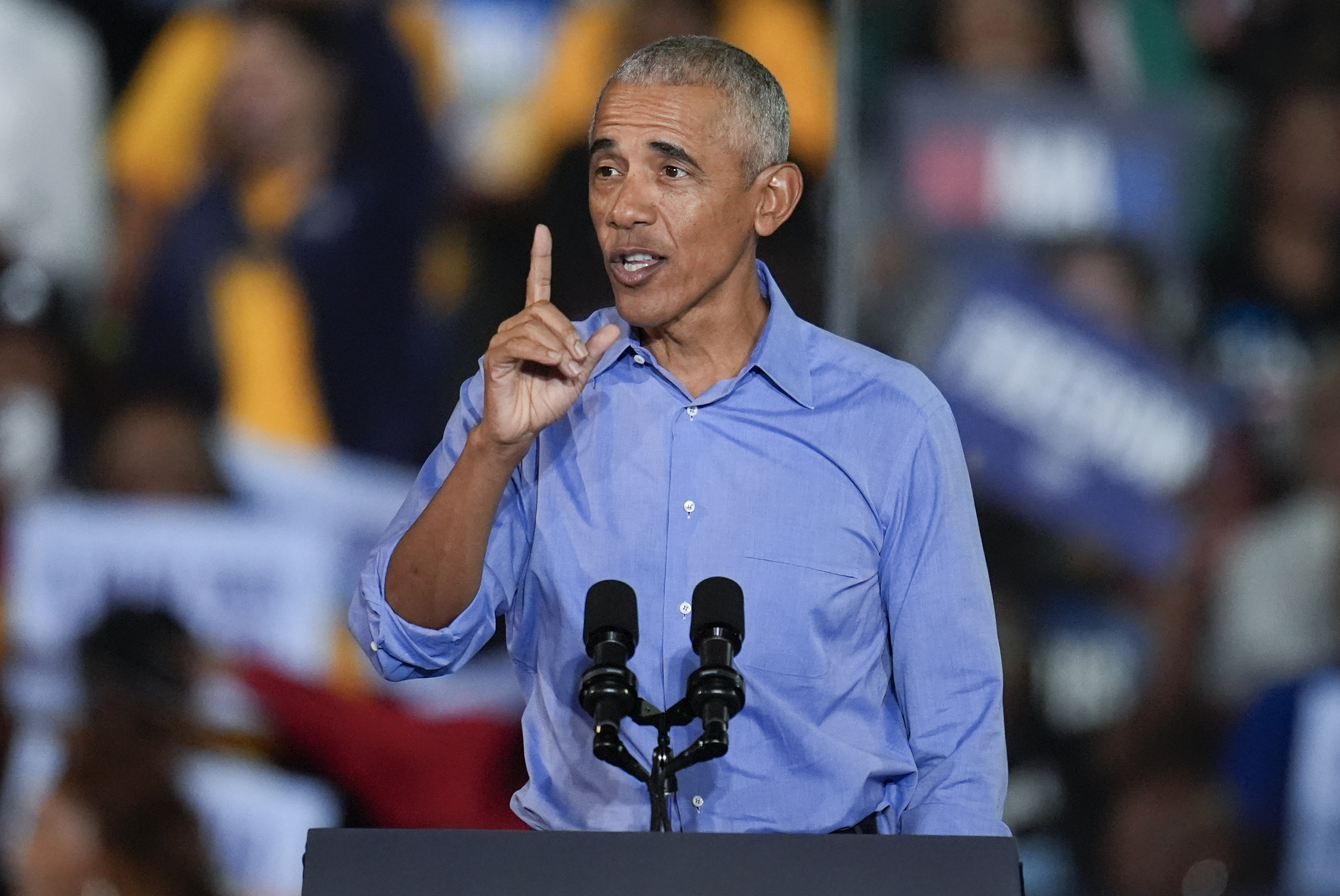 Barack Obama Slams ‘Outrageous’ MAGA Candidates in Key Swing State