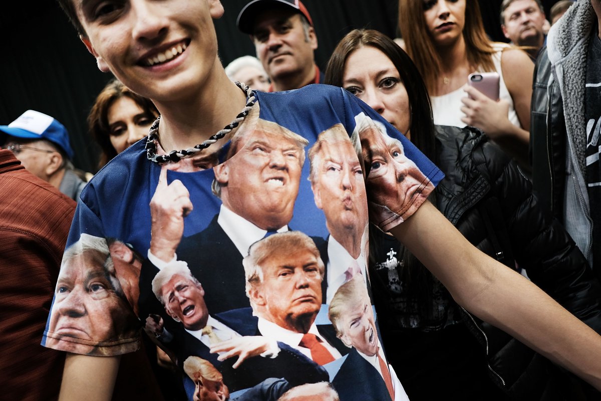 Teen in Donald Trump shirt