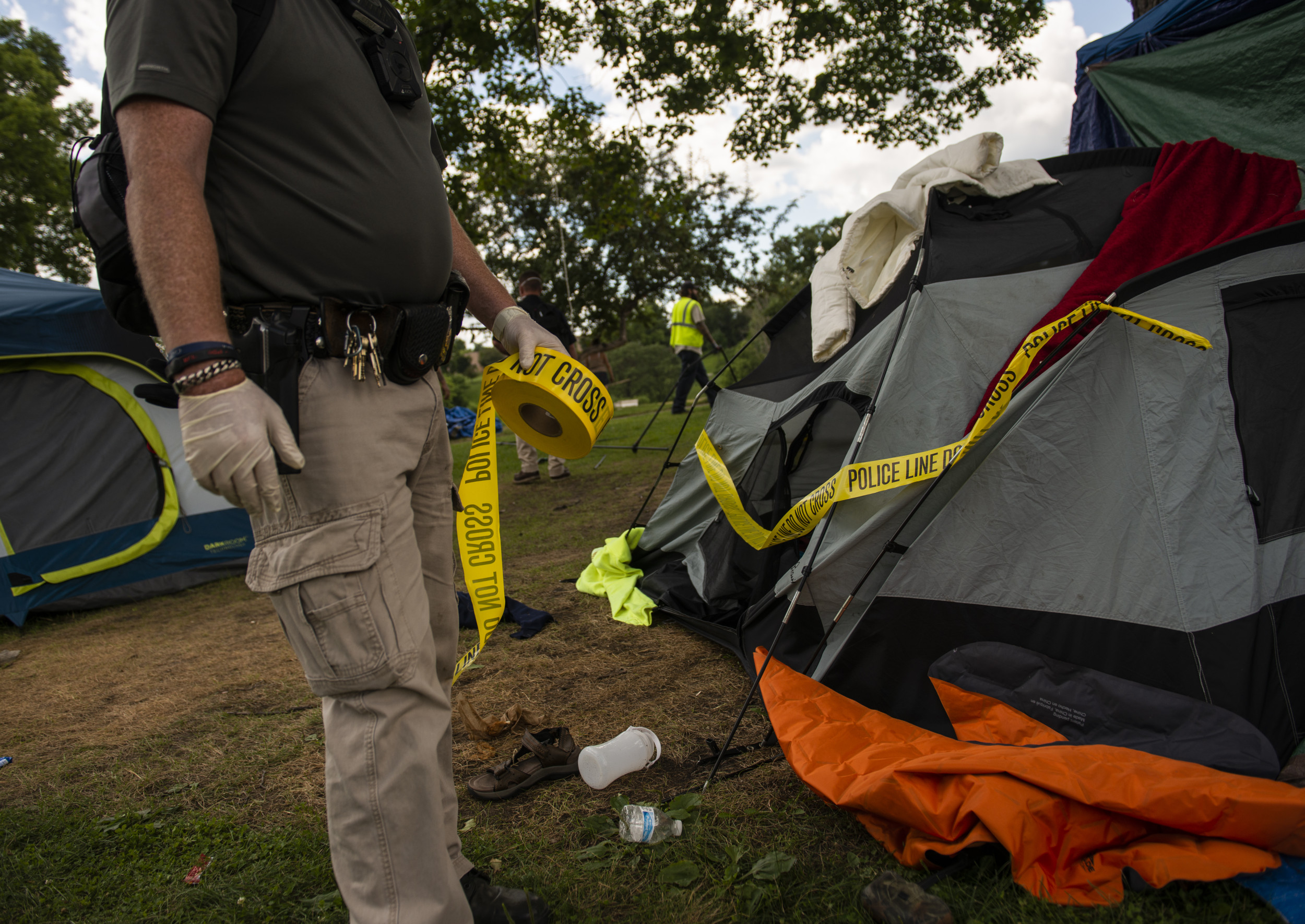 3 People Killed In Minneapolis Homeless Encampment Shootings - Newsweek