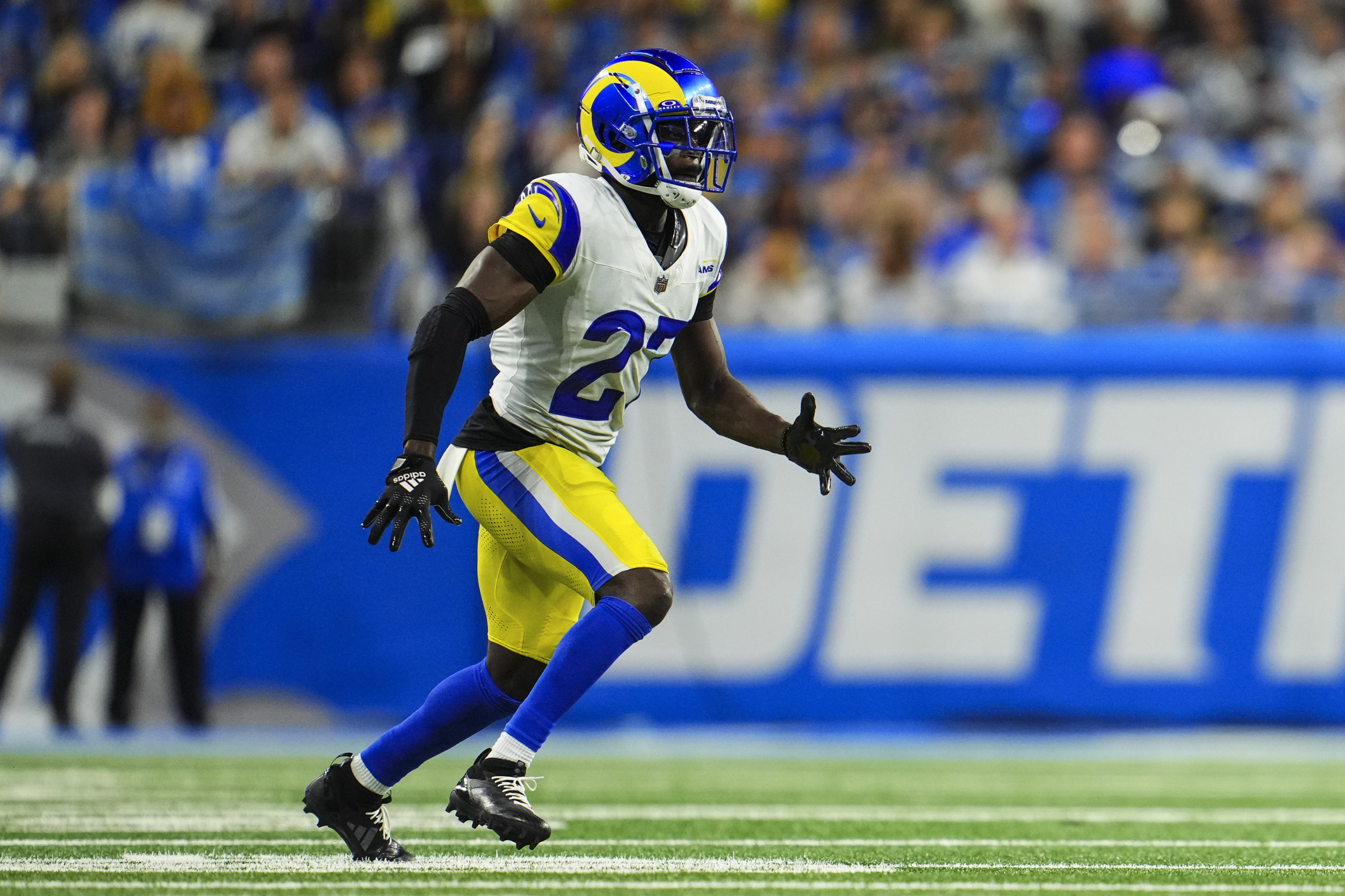 Rams Grant Permission For All-Pro Defender to Seek Trade