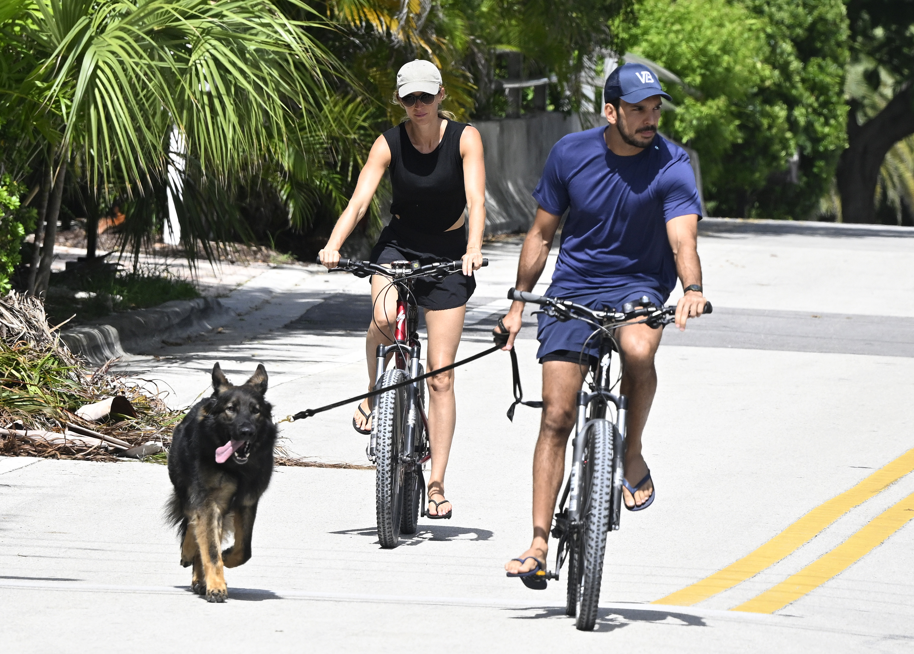 Gisele Bündchen is having a baby with her new boyfriend, post-Tom Brady