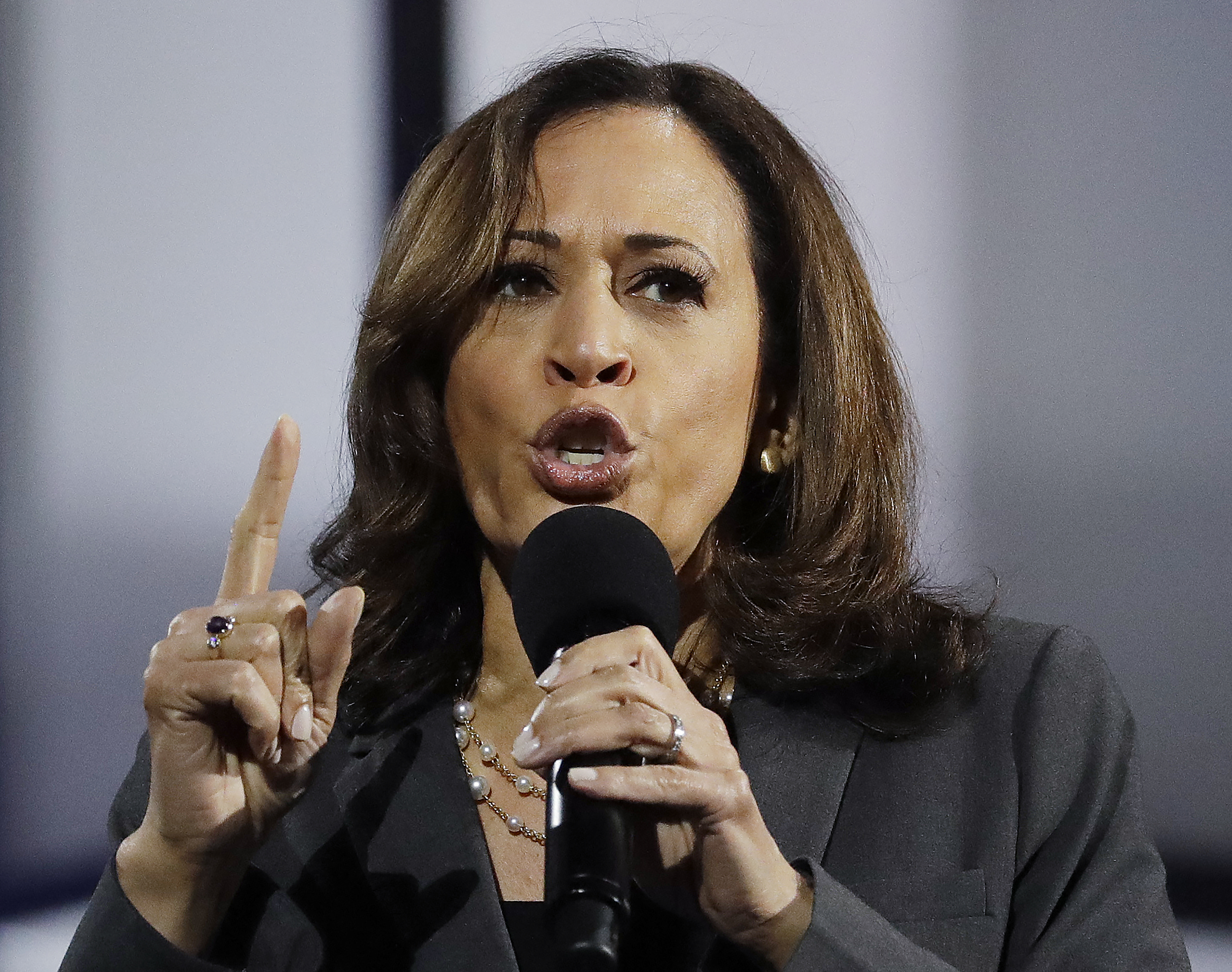 Newspapers that supported Joe Biden last time will not support Kamala Harris