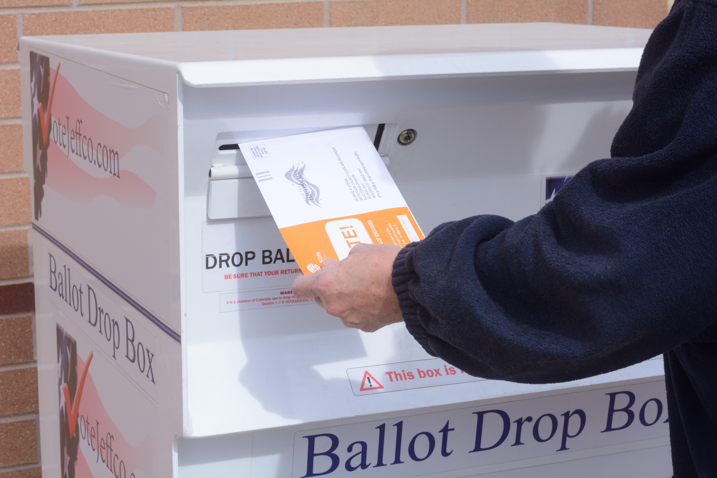 Colorado Publishes Voting System Passwords in Major Error