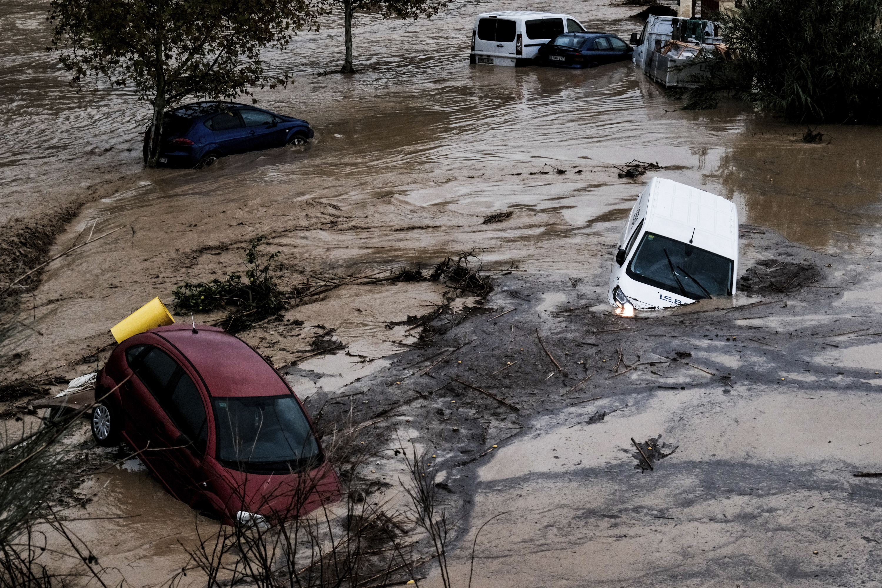 Flash floods leave scores dead in Spain as rescue efforts intensify