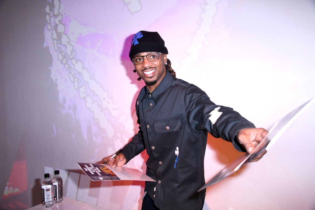 metro boomin smiling