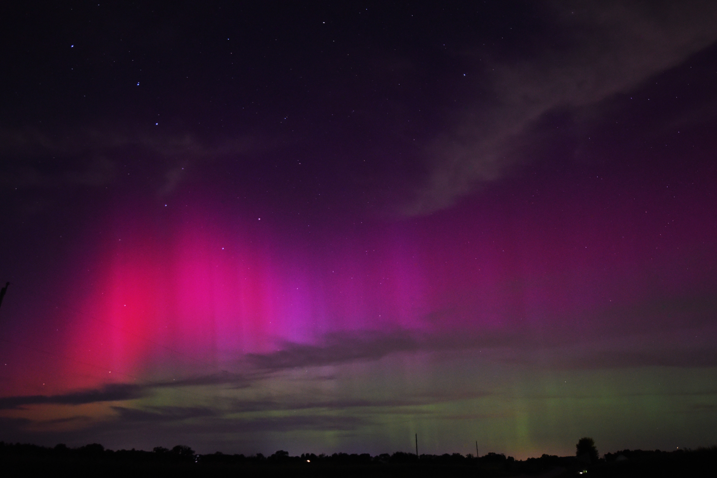 What the New Jersey northern lights actually looked like vs the viral photo