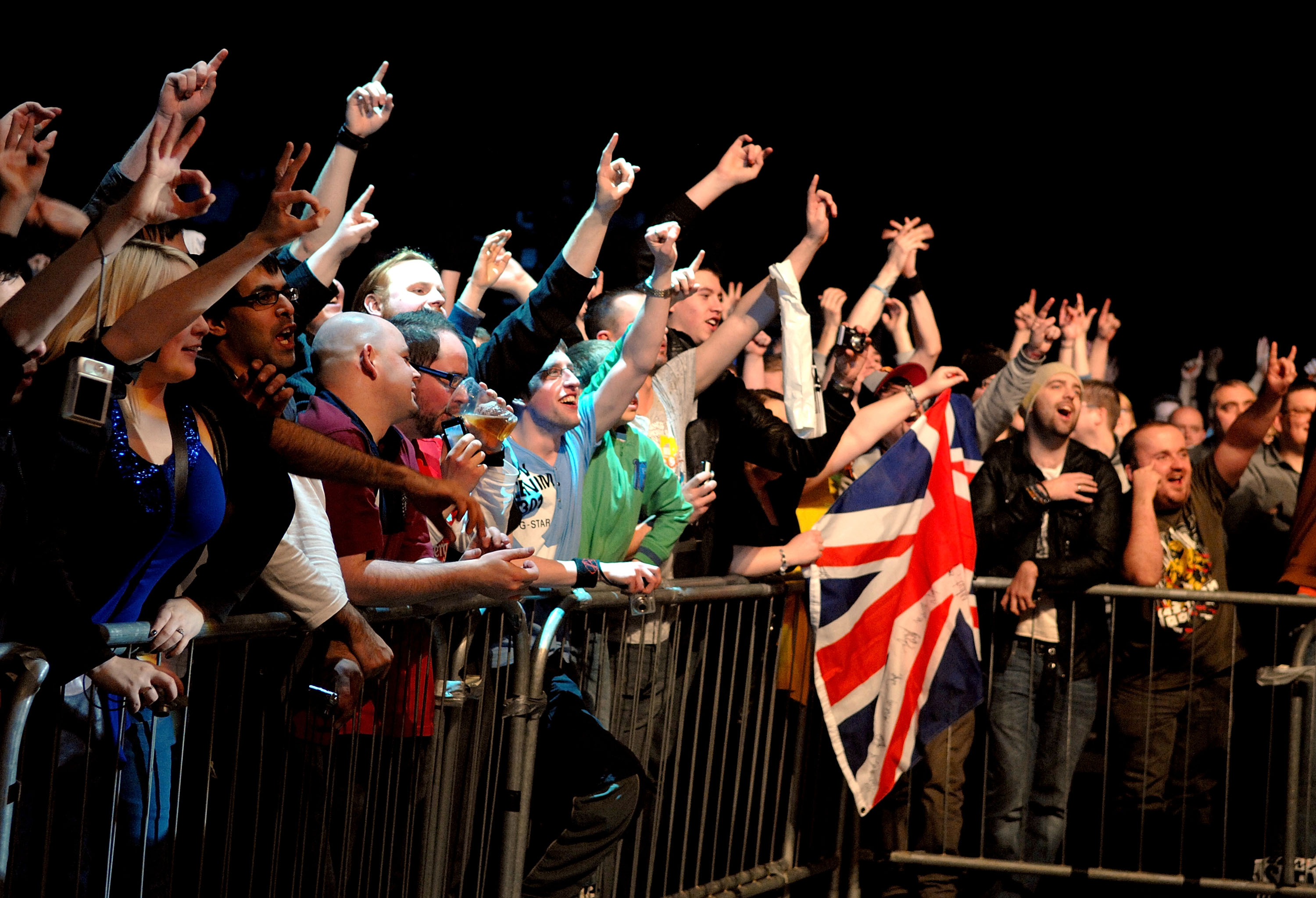 Fans, Pro Wrestlers Rally to Aid TNA Superstar Who Suffered Significant Neck Injury