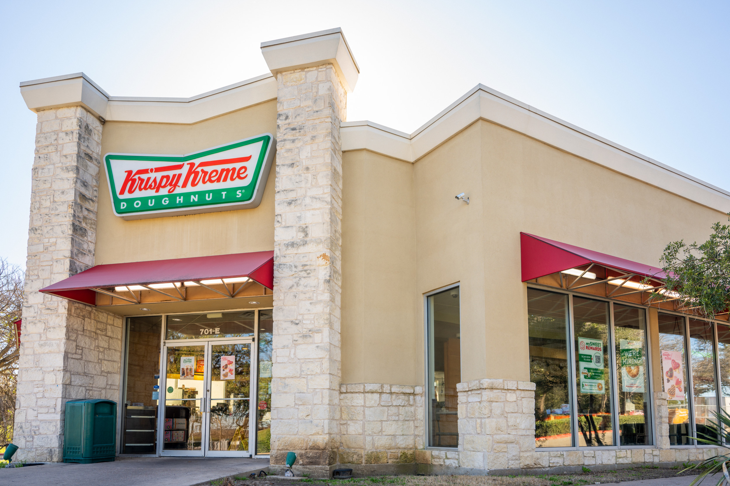 Krispy Kreme Giving Out Free Donuts On Election Day - Newsweek