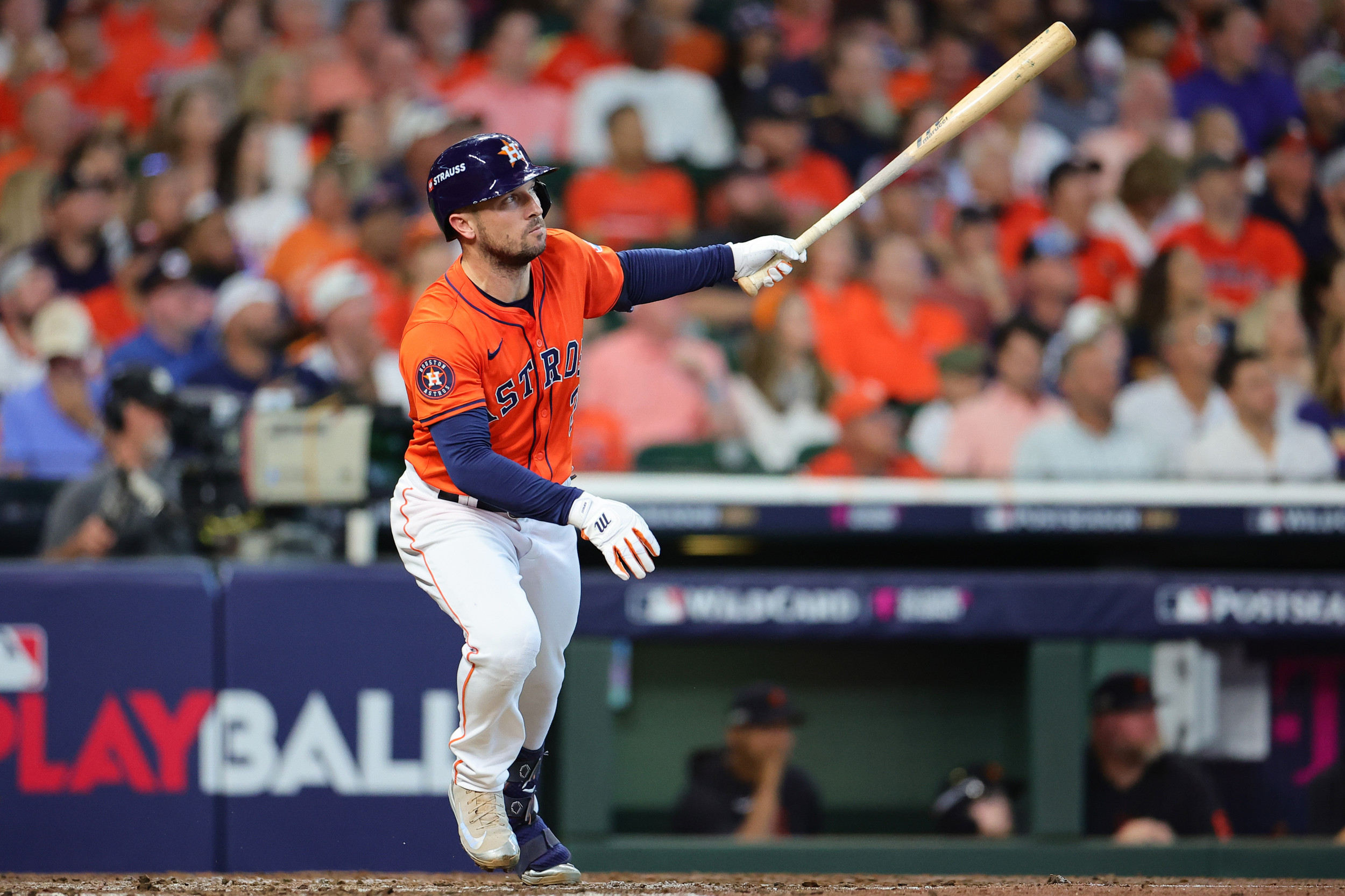 Astros Predicted To Spend $297 Million On Two Top Free-Agent Sluggers ...