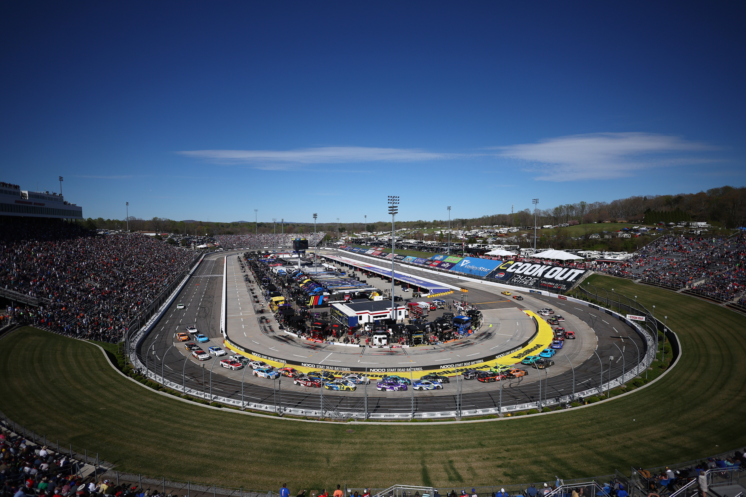 NASCAR When And How To Watch At Martinsville Speedway Full Guide Newsweek