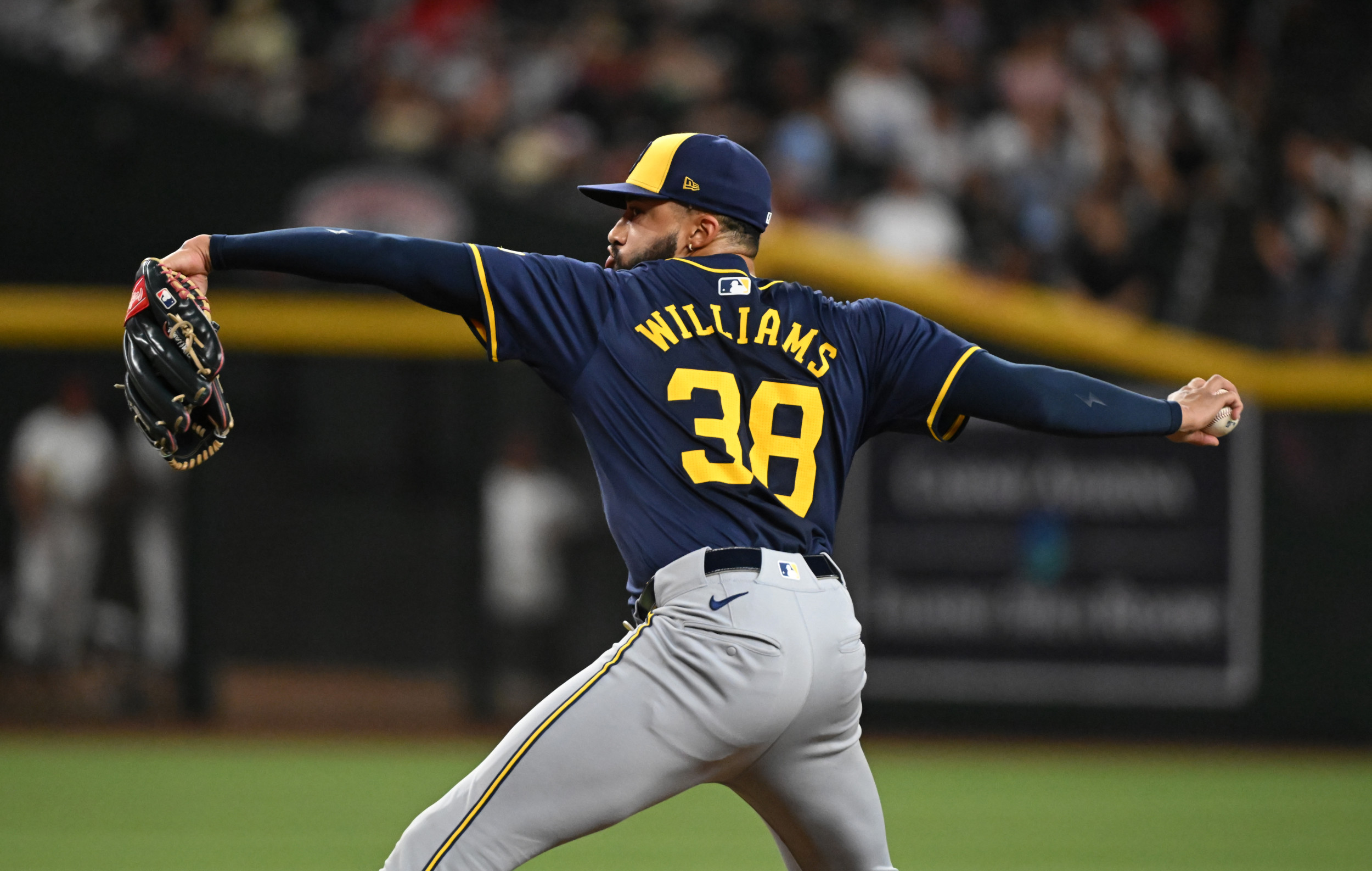 Brewers Decline All-Star Closer's Club Option; Could Trade Be On Horizon?