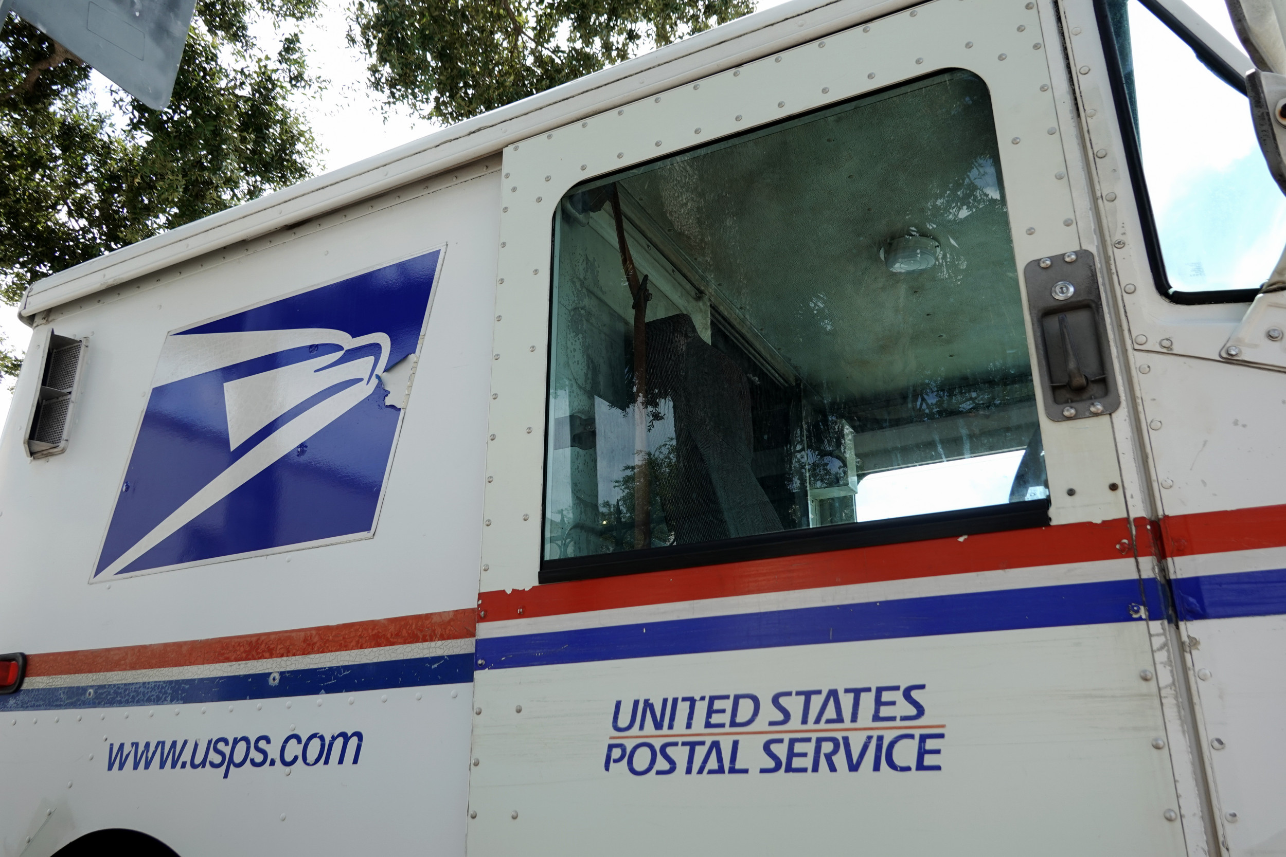 Is There Mail on Veterans Day? Post Office, UPS, FedEx Hours Newsweek