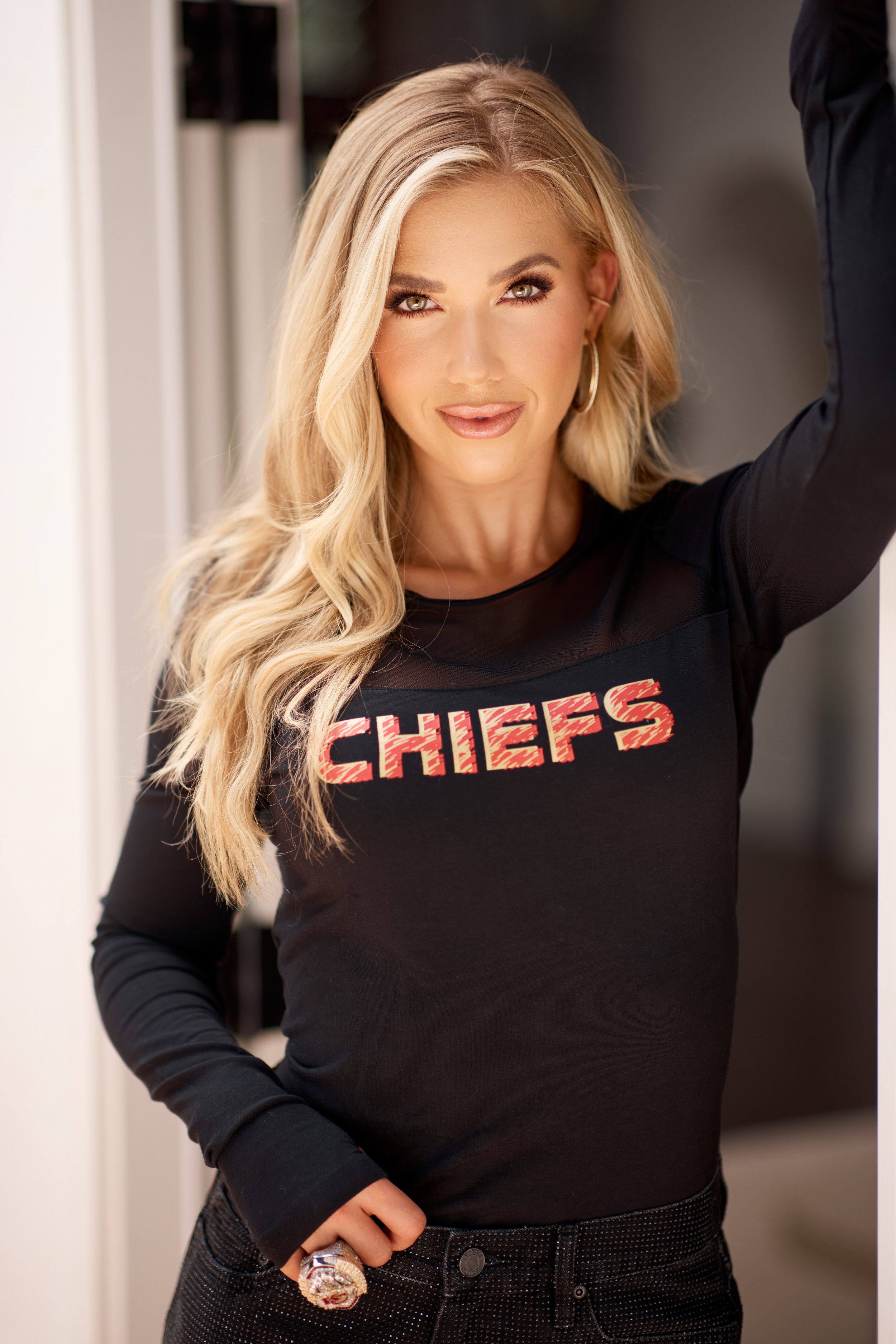 Gracie Hunt Dazzles In Chiefs Miniskirt As She Debuts Her NFL ...