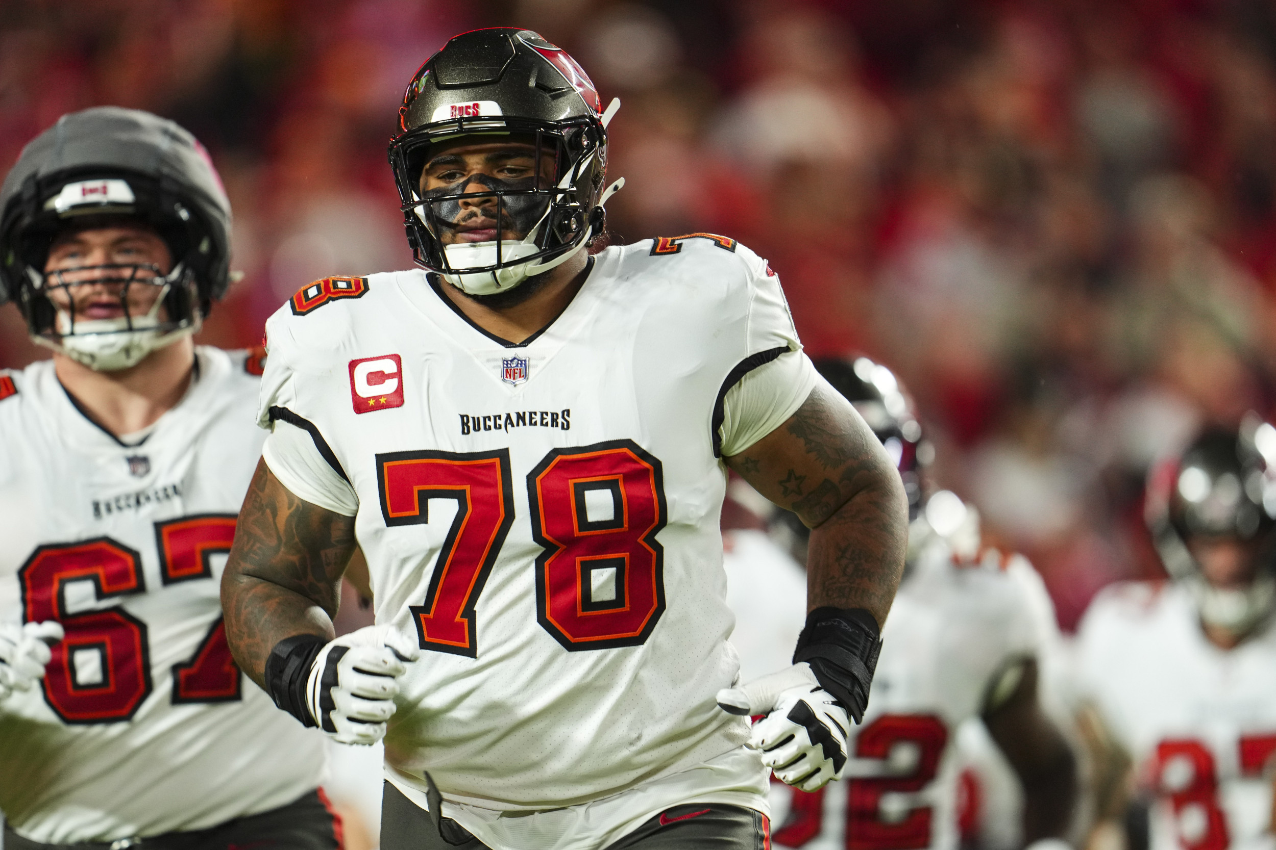 Bucs' Pro Bowl LT Tristan Wirfs Ruled Out With Significant Knee Injury ...