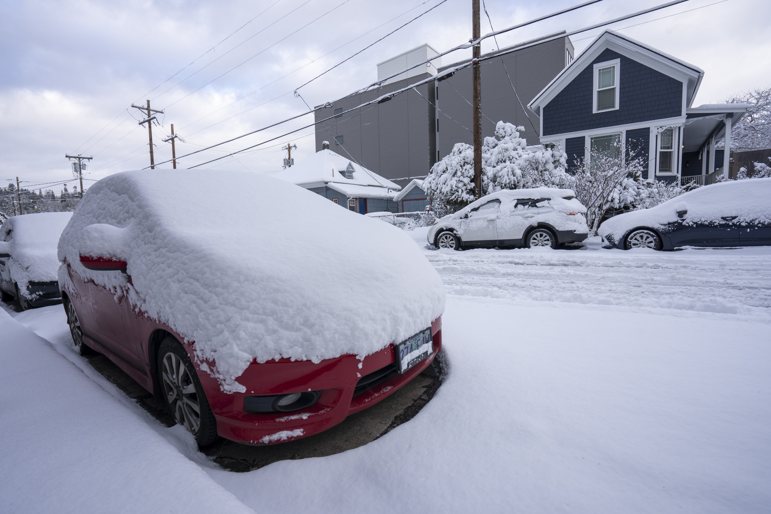Winter Weather Warnings for 5 States With Snow, Possible Power Outages