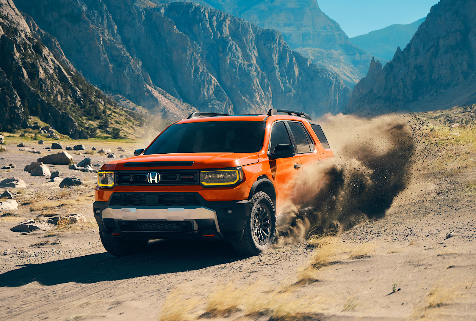 Redesigned, Rugged Honda Passport Puts Gear, Family Safety Forward