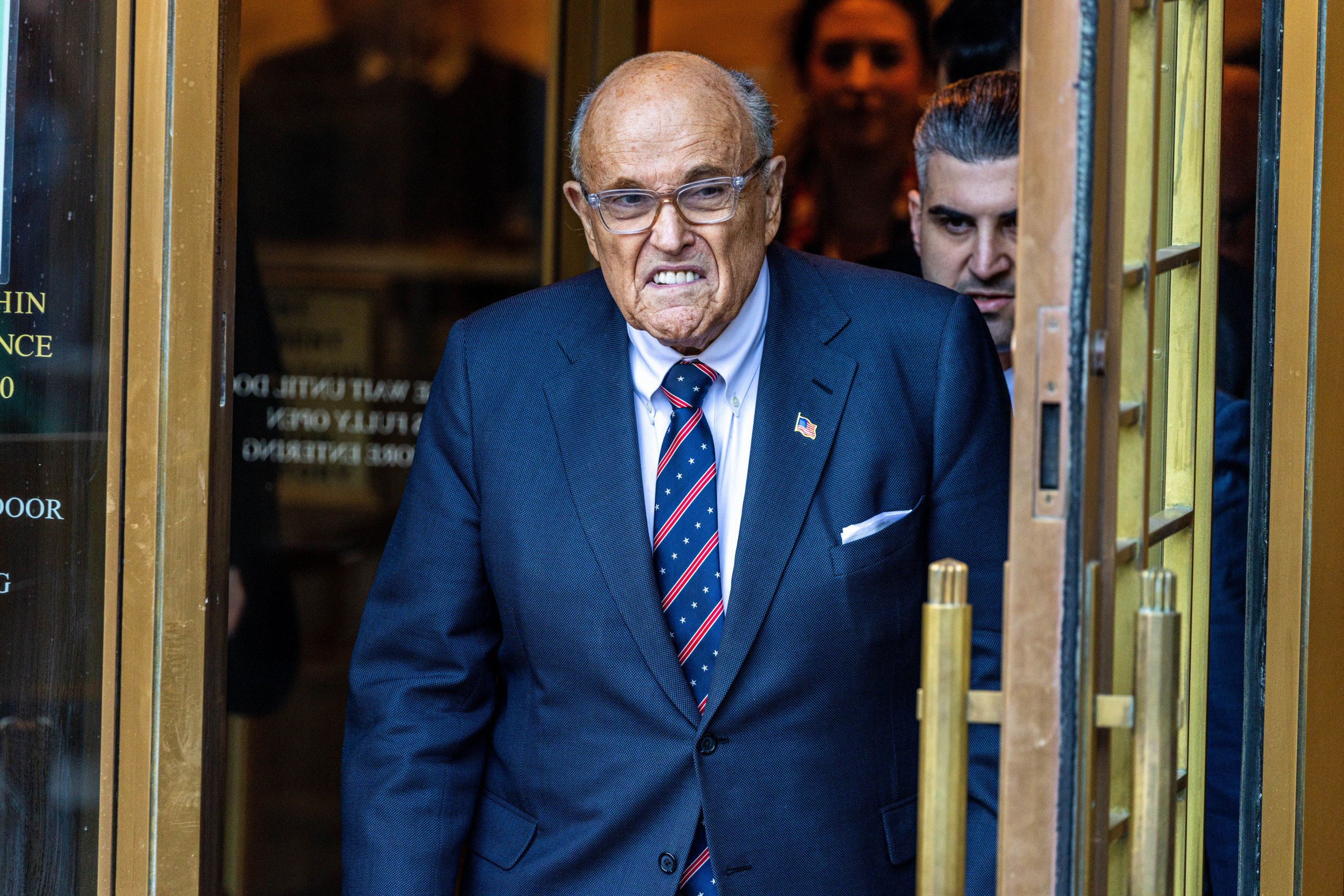 Giuliani's Lawyers Move to Withdraw Amid Dispute