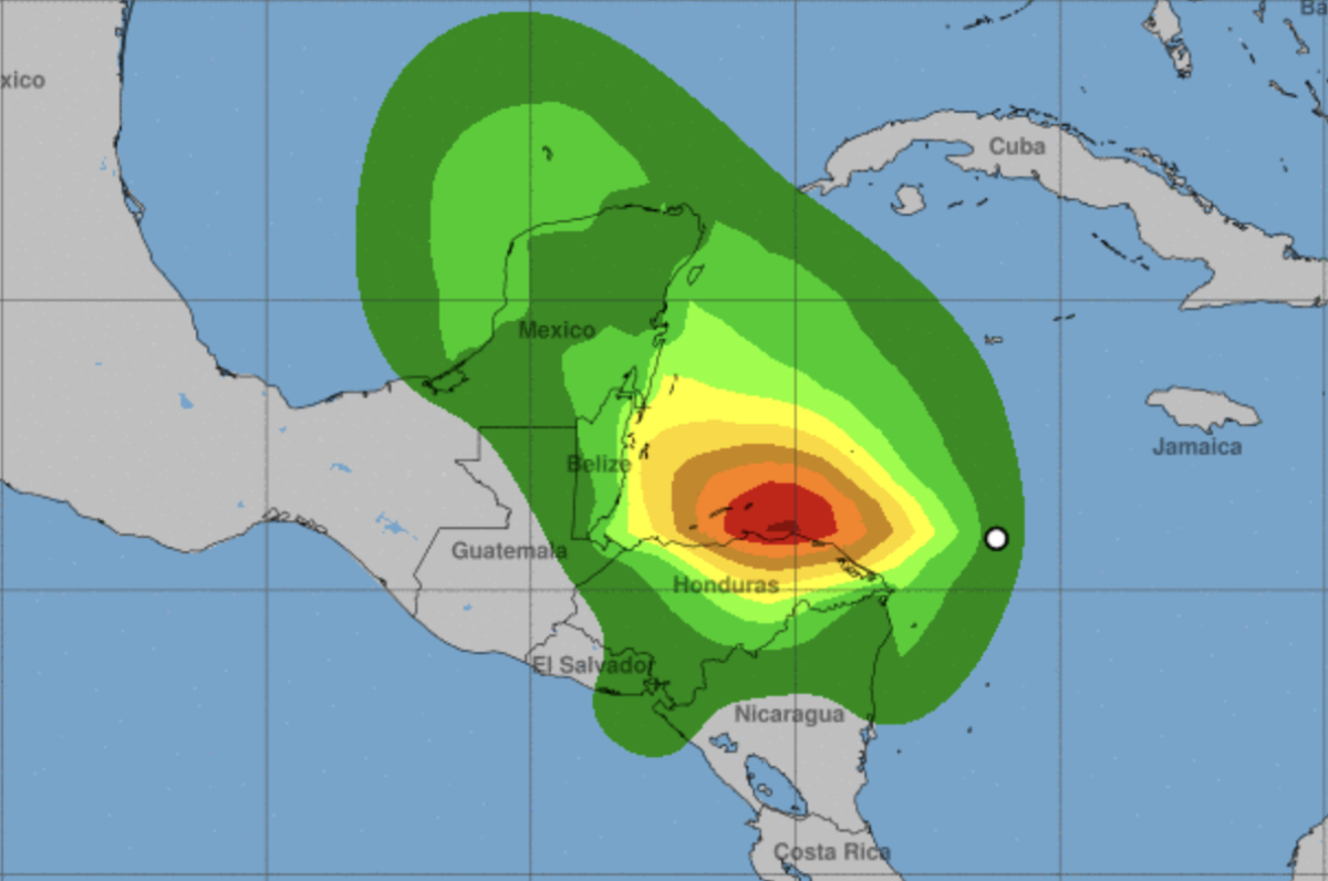 La potenziale tempesta tropicale Sara rischia di diventare un uragano quando verrà rivelata la sua traccia