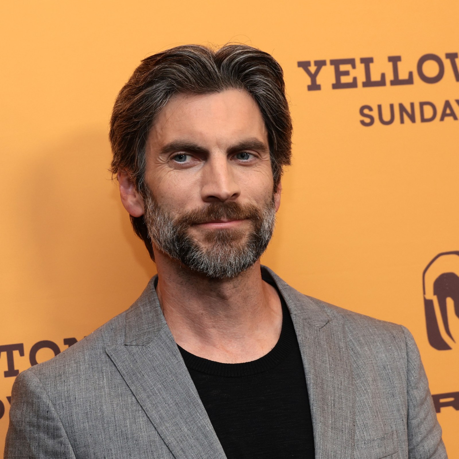 Yellowstone Actor Bentley 60 Photos Moonagedaydream film yellowstone-actor-bentley-60-photos-moonagedaydream-film