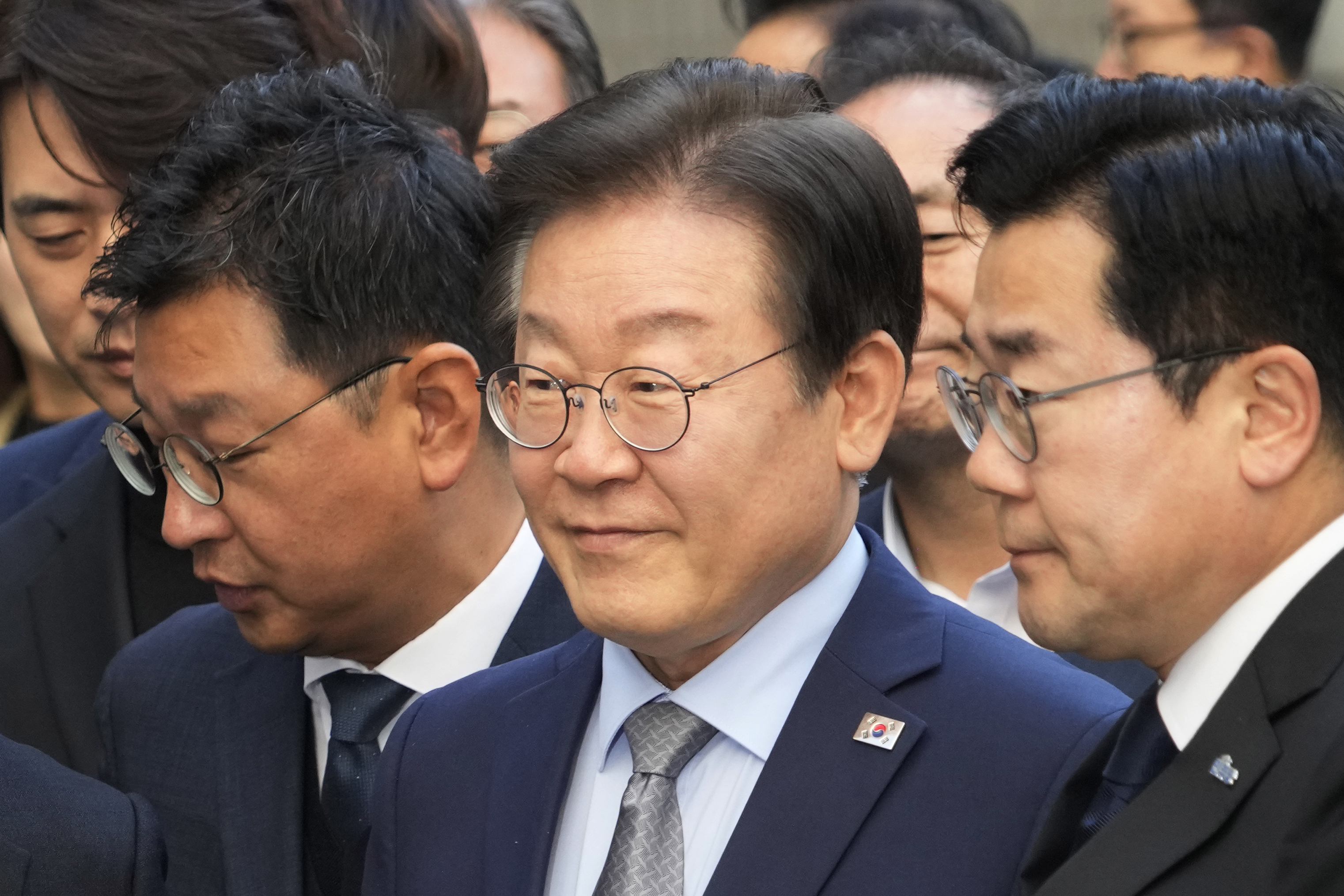 featured image thumbnail for post South Koreas Opposition Leader Convicted of Violating Election Law