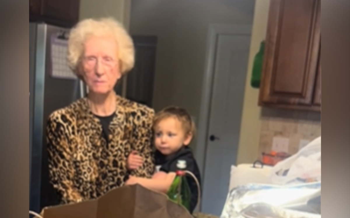 Toddler clings to nana after papa's death, "afraid" she'll leave too