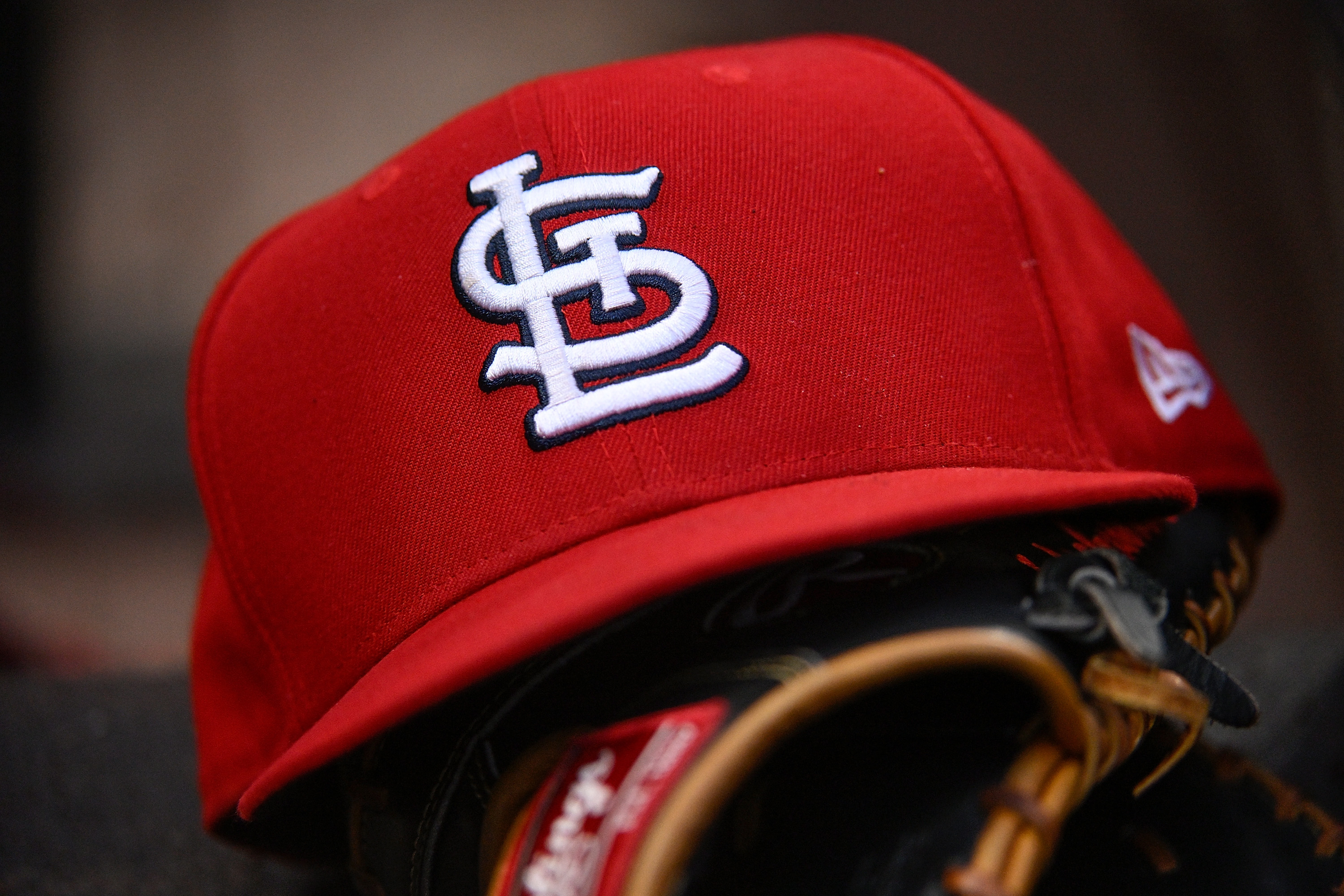 Yankees, Mets Listed As Potential Suitors For Cardinals 10-Time Gold ...