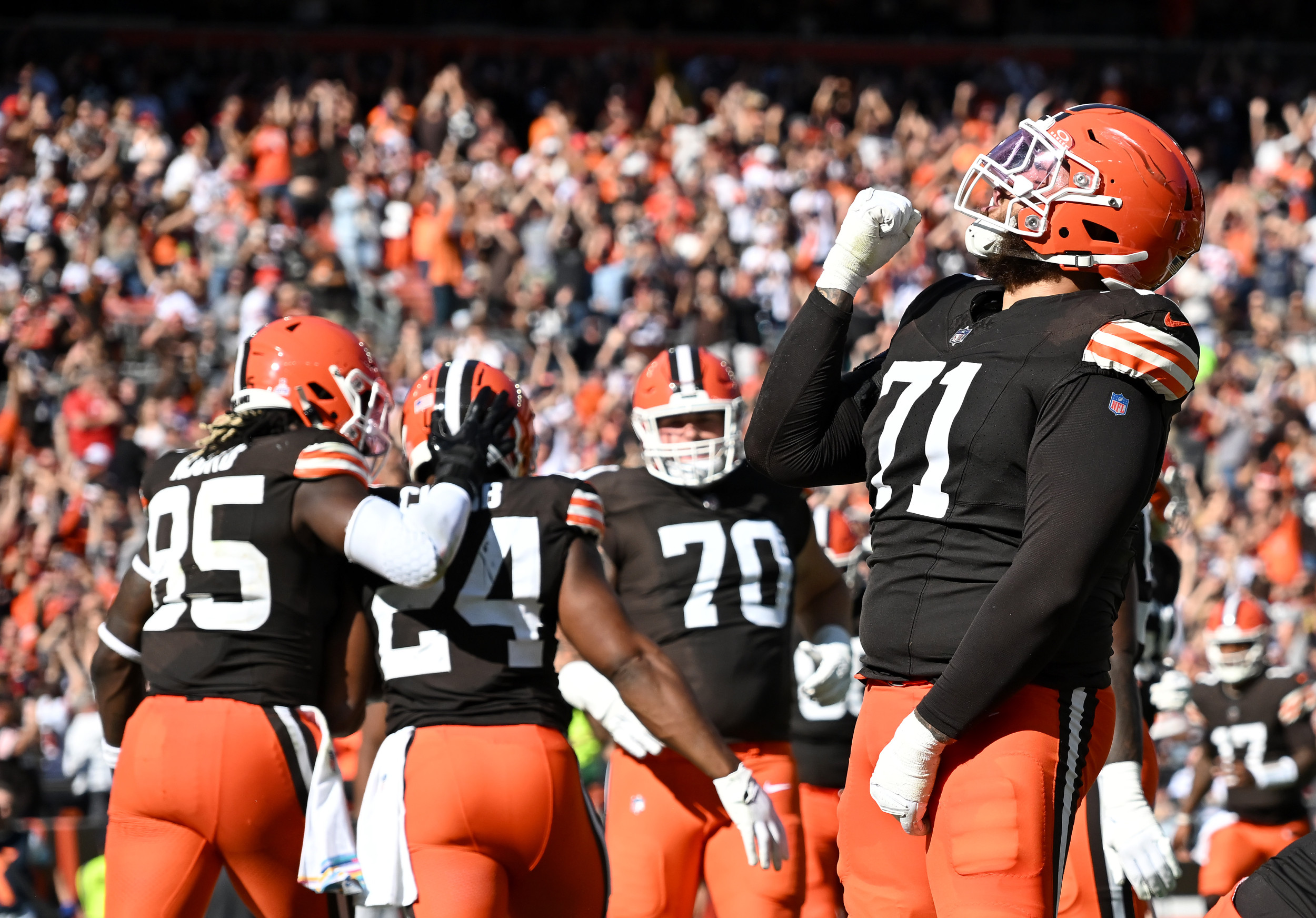 Browns Elevate Former Chiefs WR for Week 11 Matchup