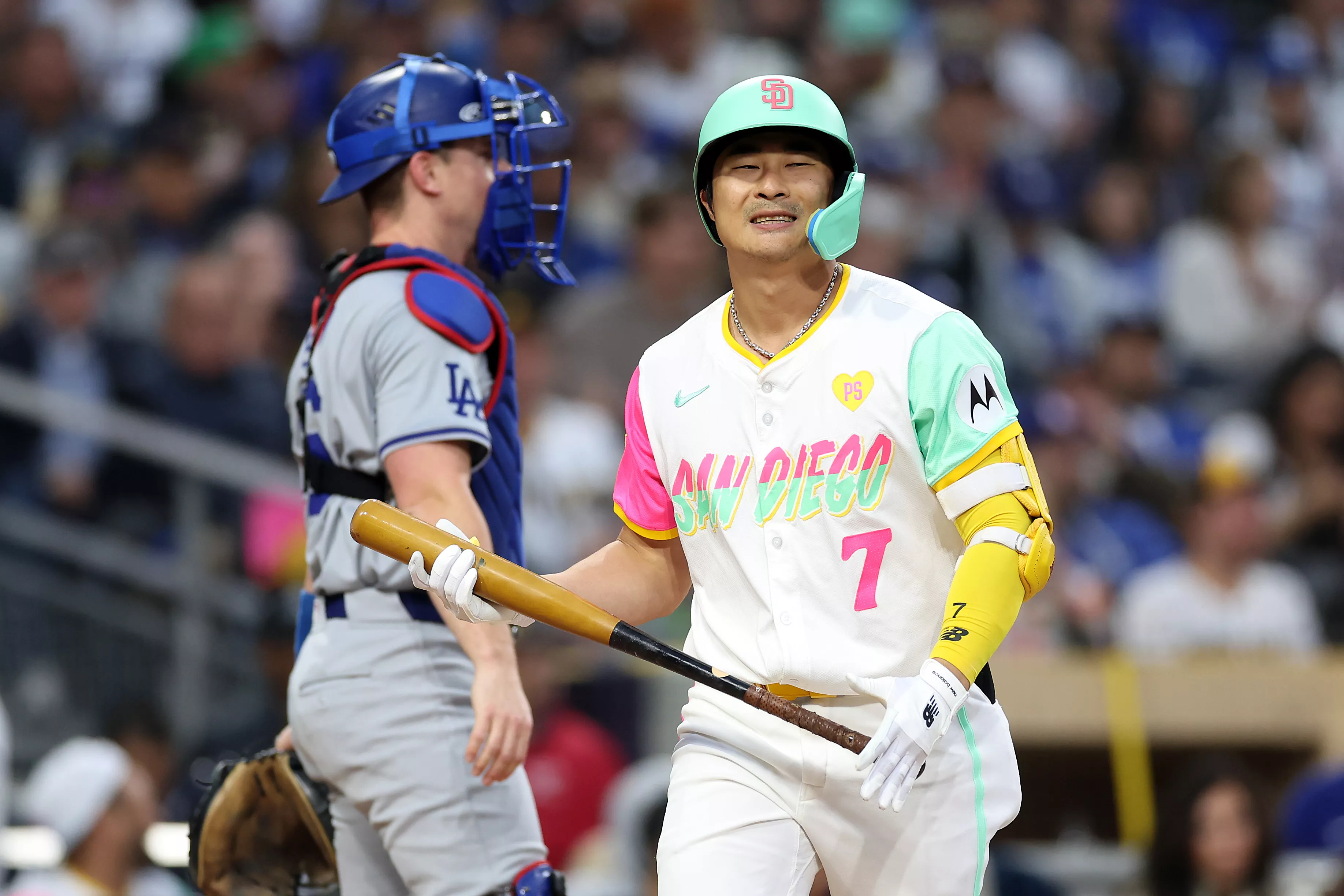 Padres' $14 Million Shortstop Predicted to Bolt for Rival Dodgers