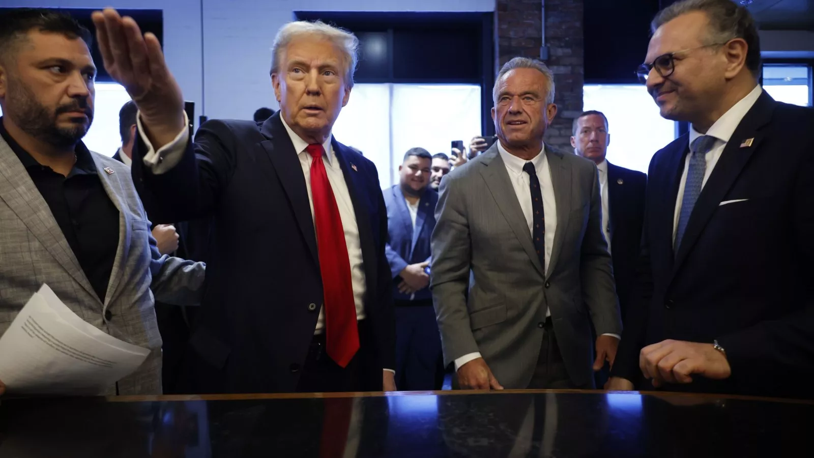 Photo of RFK Jr. eating McDonald's, drinking Coke with Trump goes viral