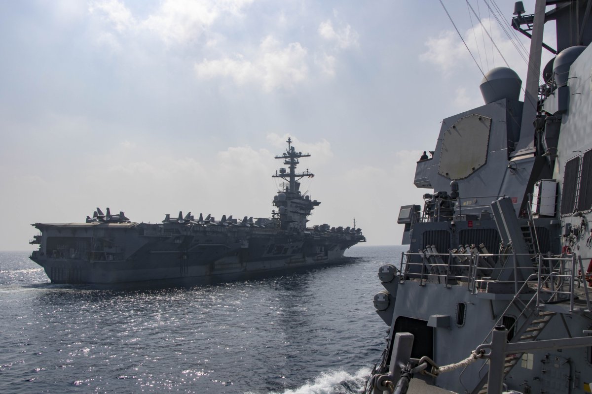 Portaaviones estadounidense USS Abraham Lincoln