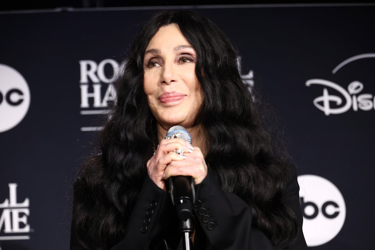 Cher 2024