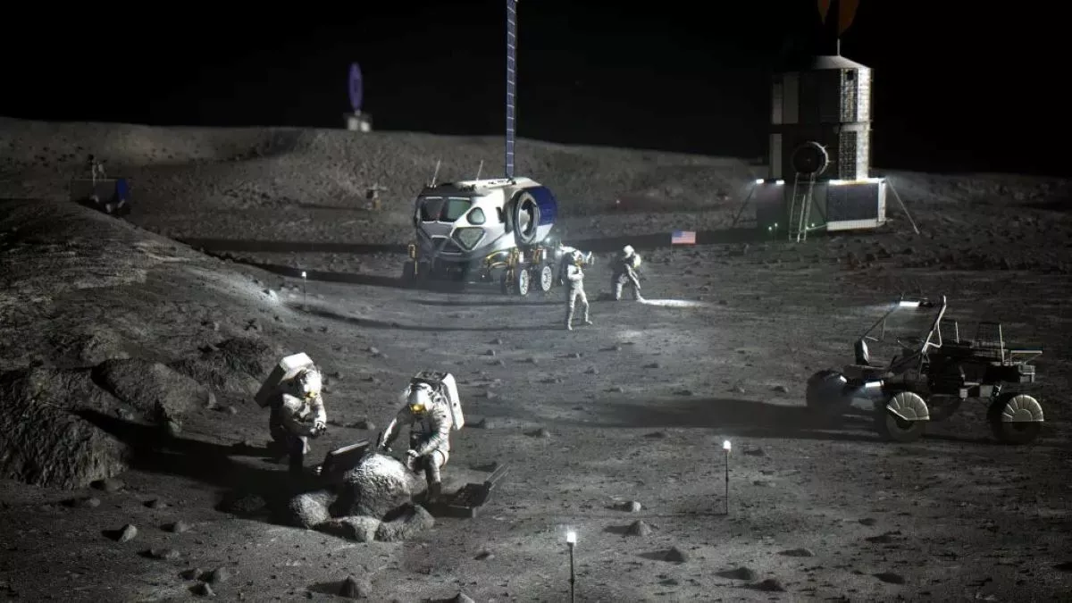 https://d.newsweek.com/en/full/2525322/nasa-moon-base.webp