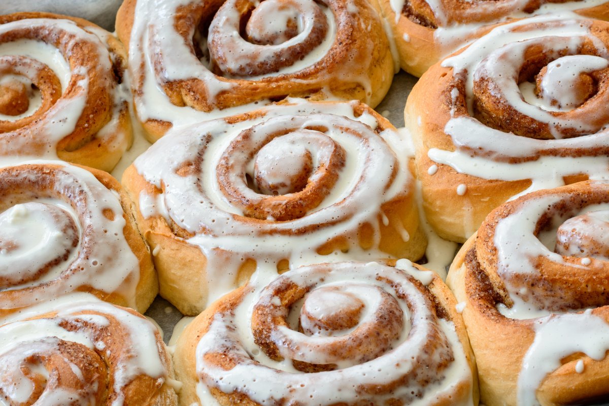 Cinnamon rolls