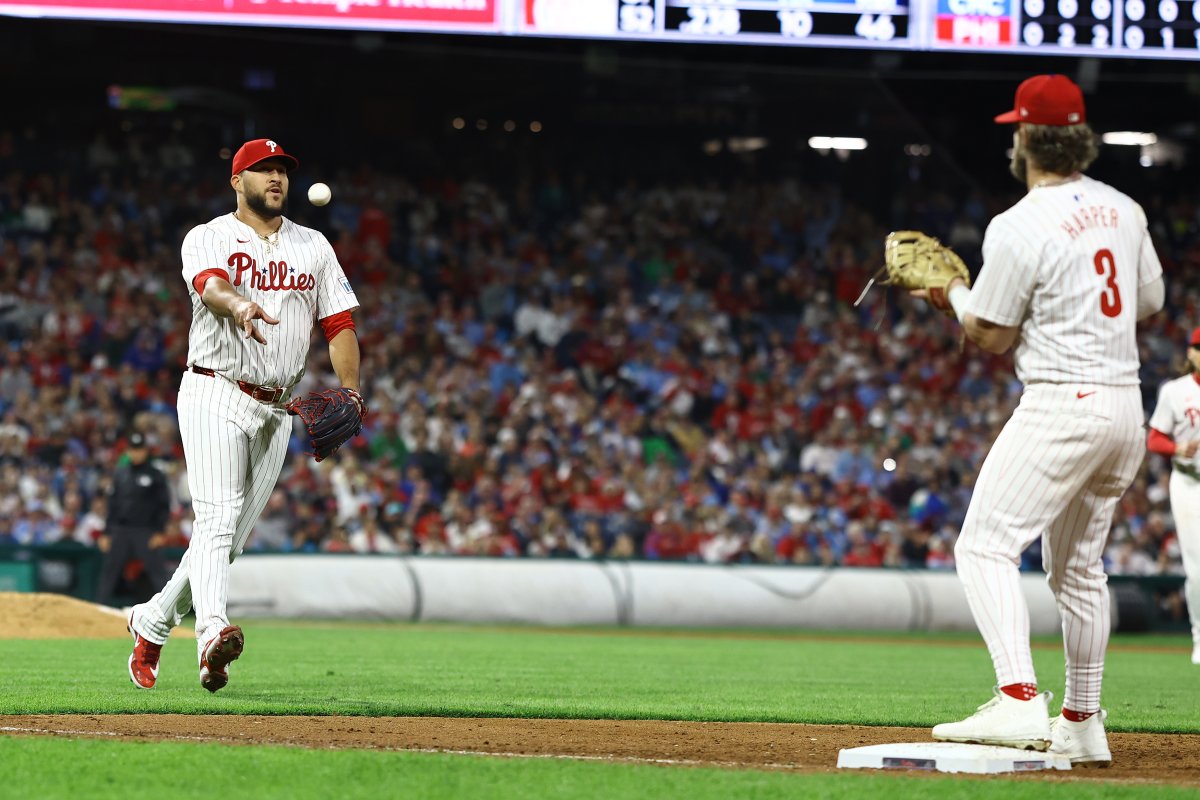 Philadelphia Phillies pitcher Carlos Estévez