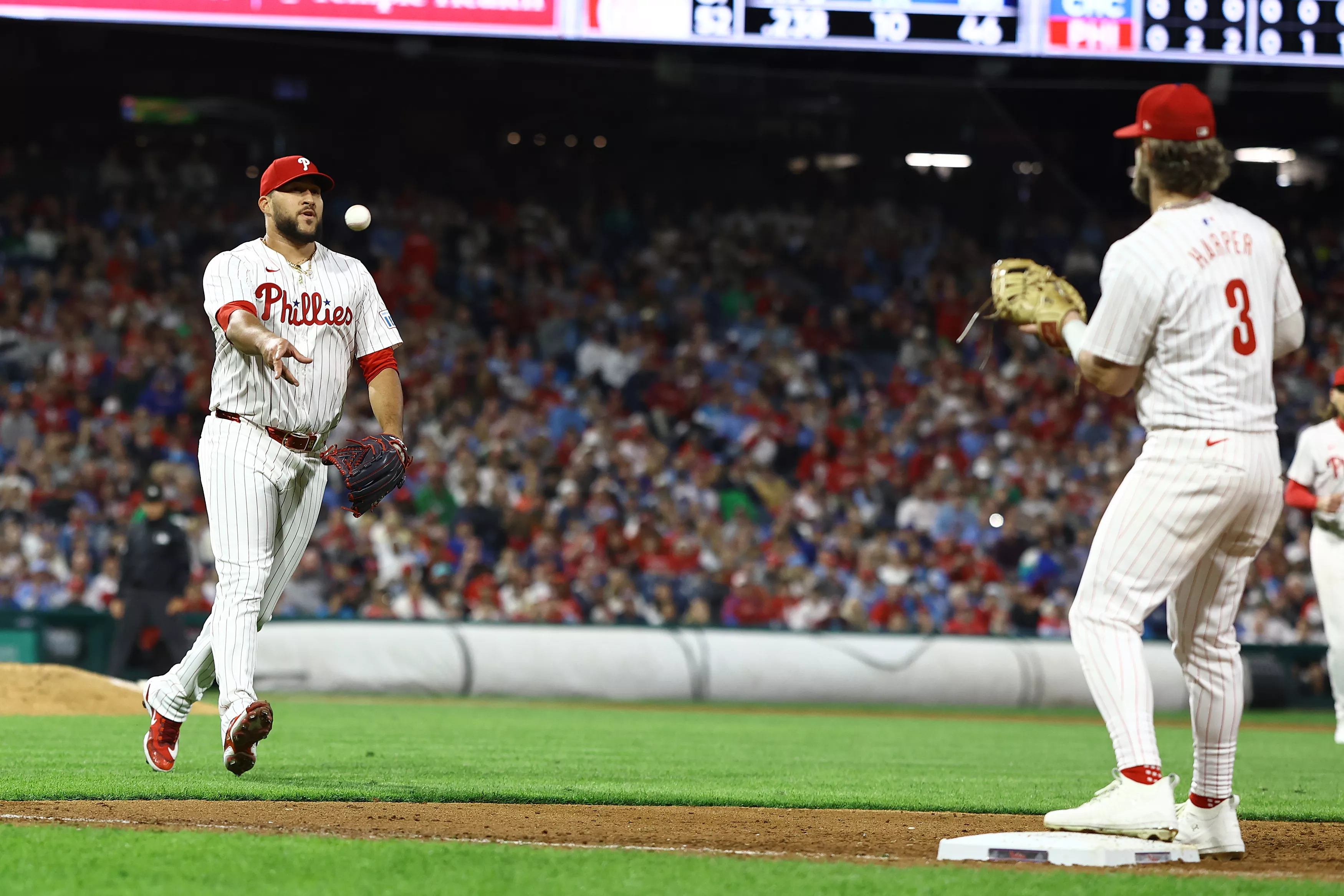 Phillies 2024 Trade Acquisition Projected To Bolt To NL West Contender