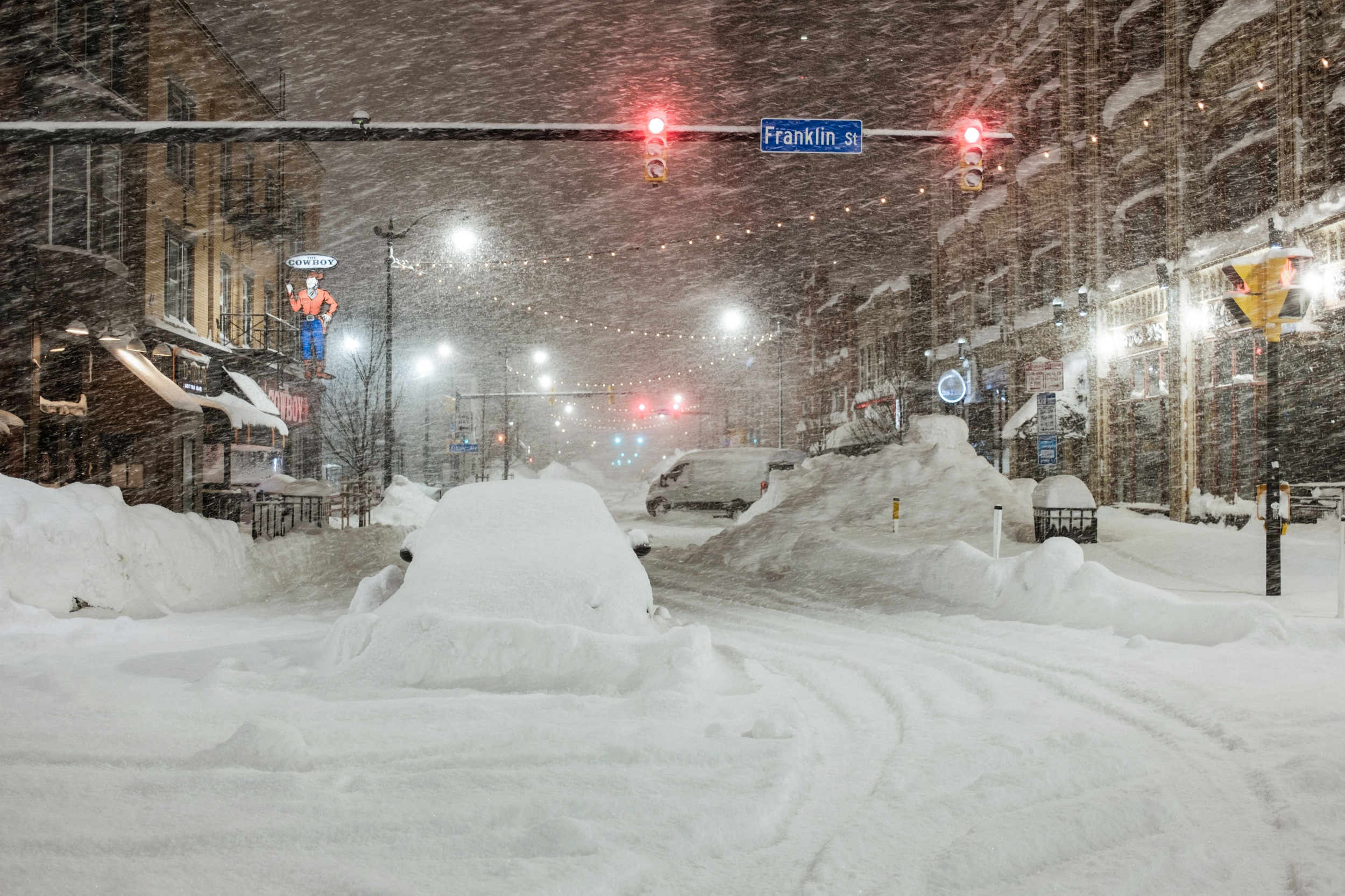 Winter Weather Warnings for 15 States As 20 Inches of Snow To Hit