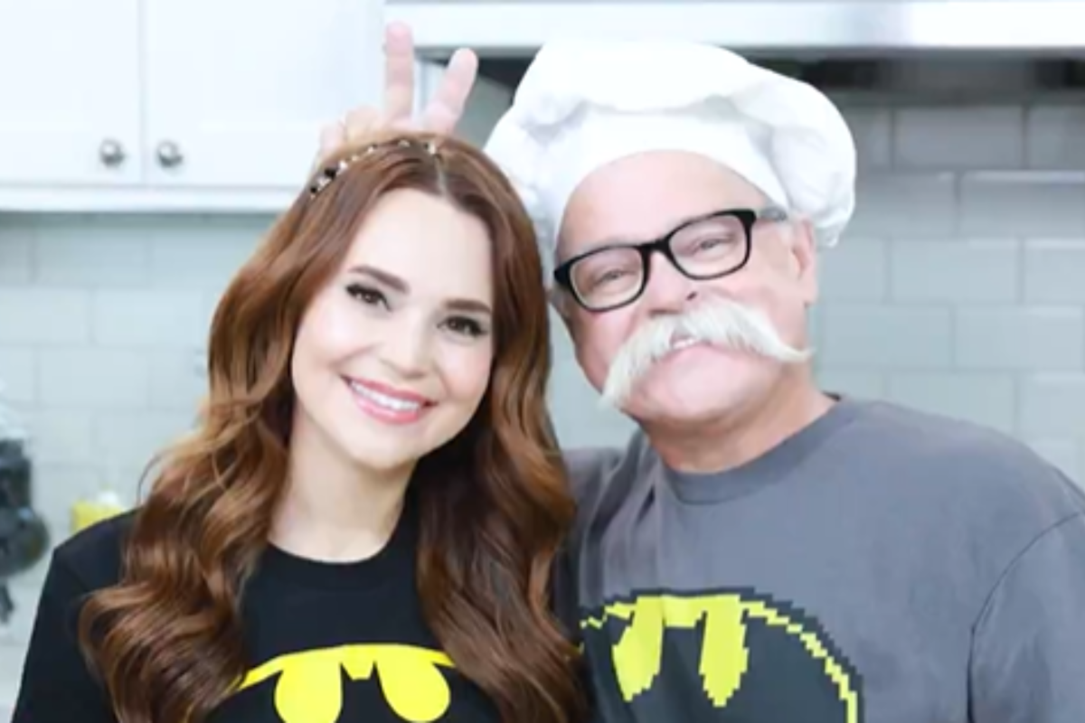 Rosanna Pansino and papa pizza