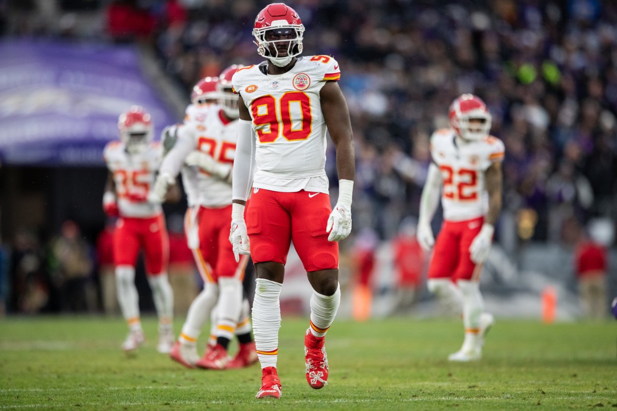 Chiefs DE Charles Omenihu