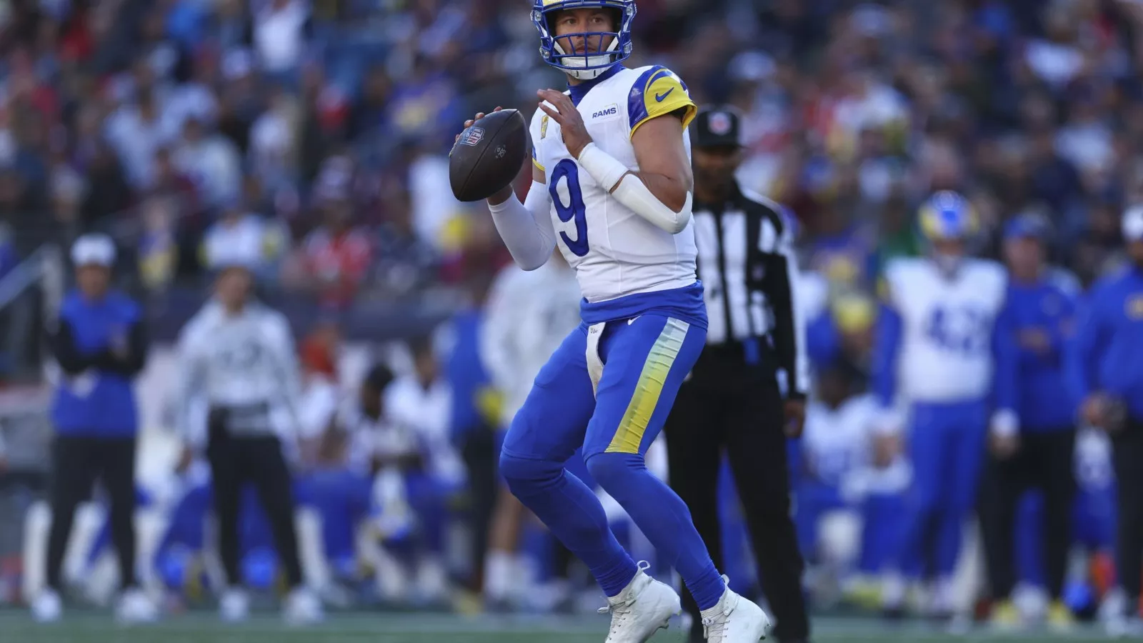 Eagles vs. Rams odds, best bets: Best ATS picks for NFC battle on SNF