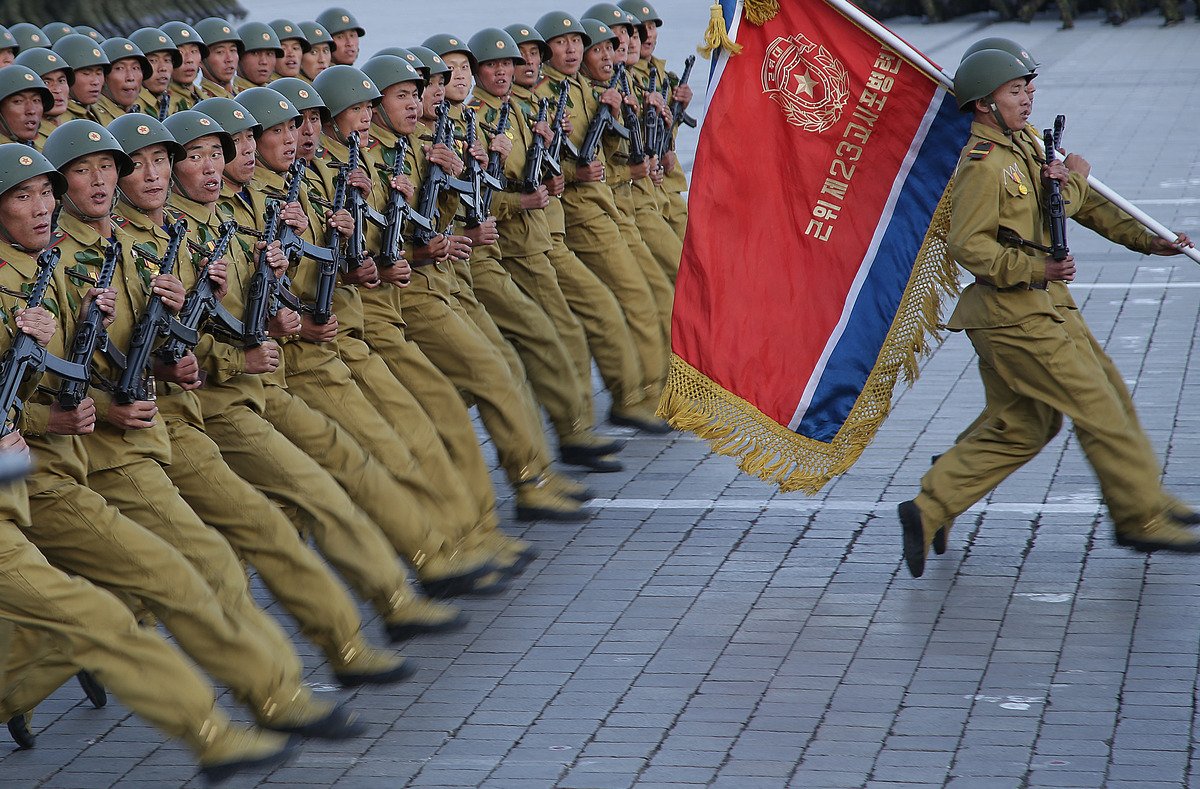 North Korean soldiers in Pyongyang