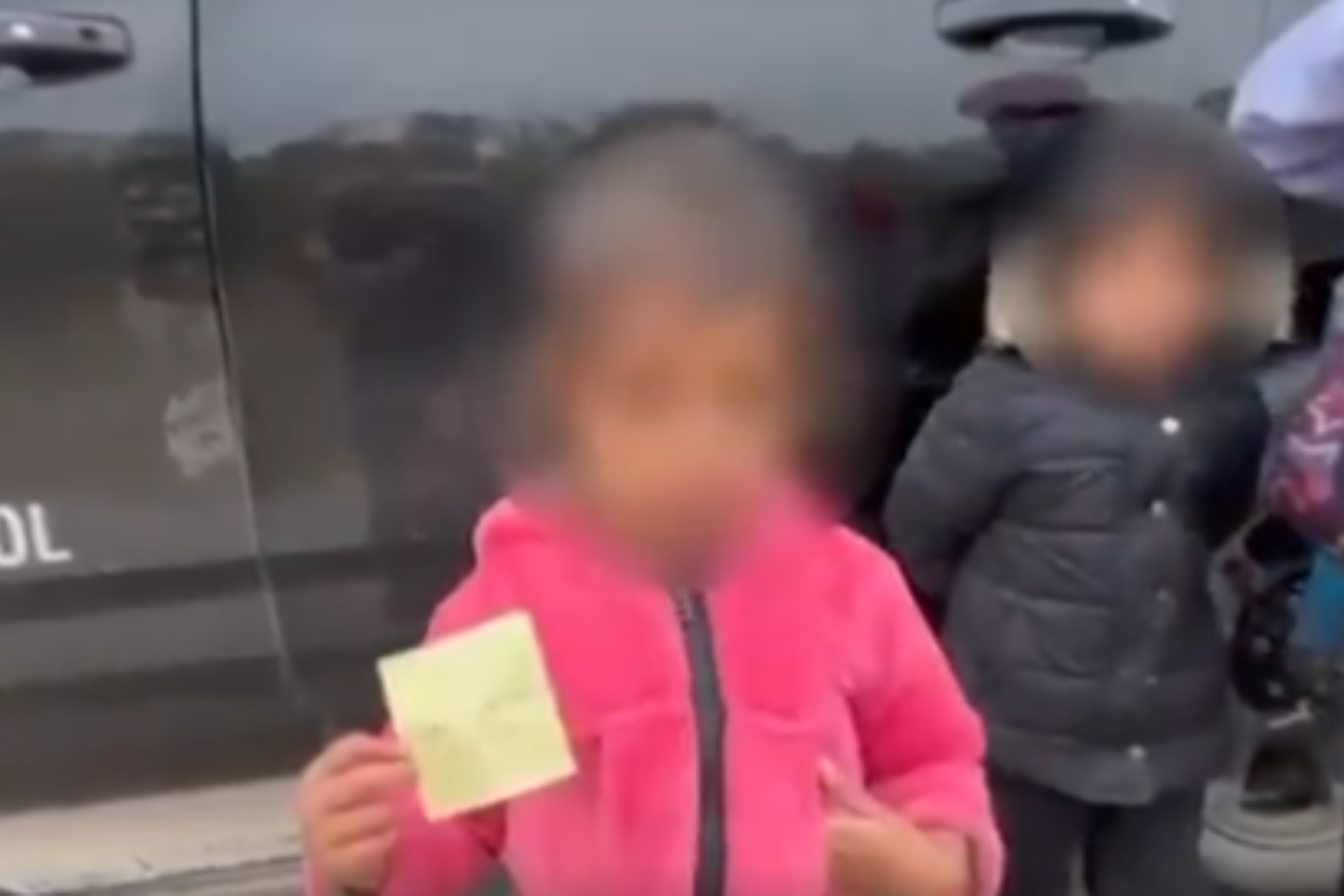 featured image thumbnail for post Mother Paid Smuggler to Take Her Toddler Over US Border