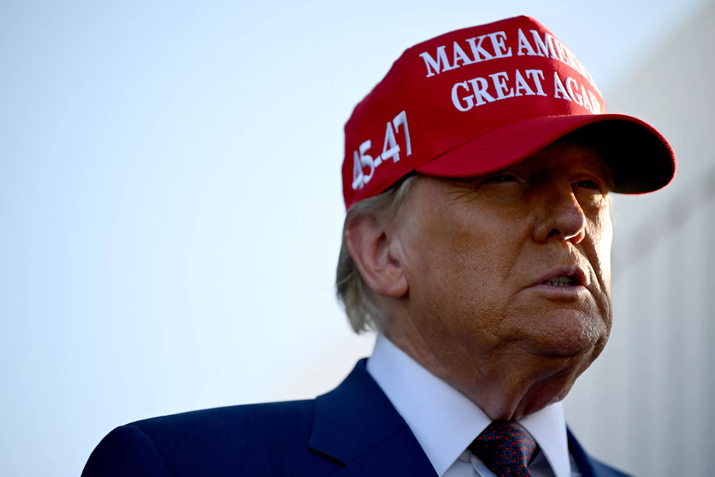 Donald Trump's birthright citizenship plan faces legal hurdle -- law professor